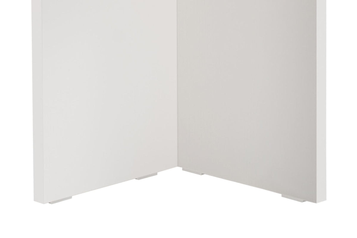 Rechteckiger Esstisch Sablin in Holz Weiss von Nordure, Tischplatte aus melaminbeschichteter Spanplatte, schlichtes Gestell, 180 x 90 cm.
