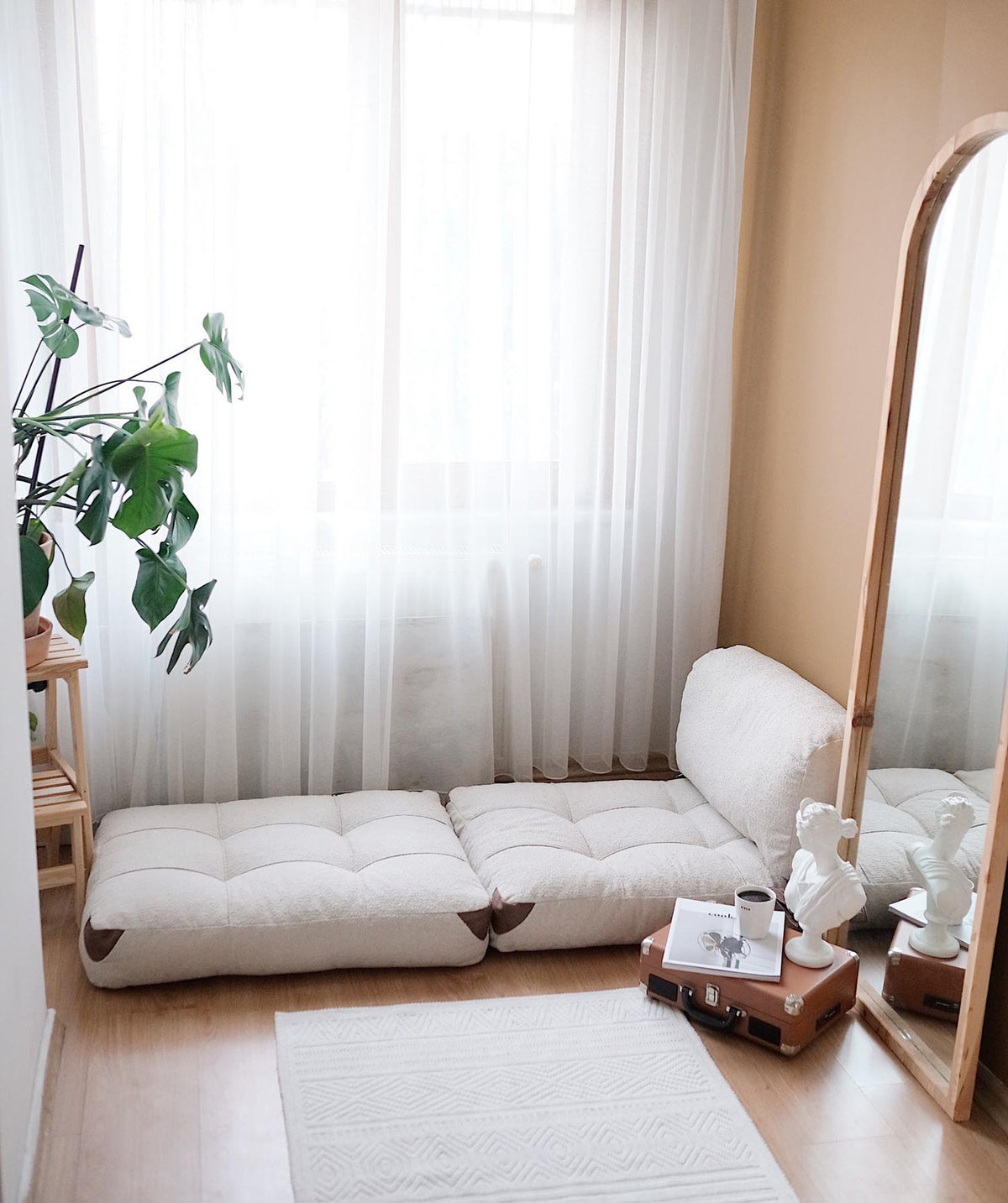 Fold Teddy Bettsofa - Sahne in Sahne präsentiert im Onlineshop von KAQTU Design AG. Bettsessel ist von Atelier Del Sofa