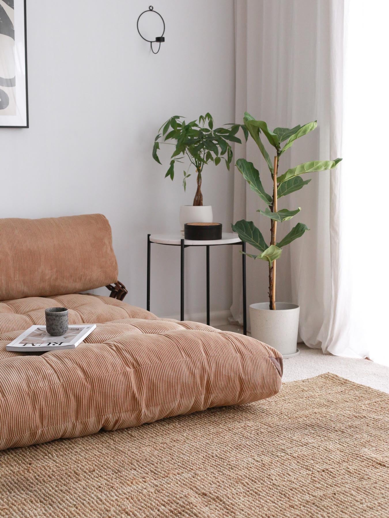 Fold Kadife 2 - Camel in Kamel präsentiert im Onlineshop von KAQTU Design AG. Bettsofa ist von Atelier Del Sofa