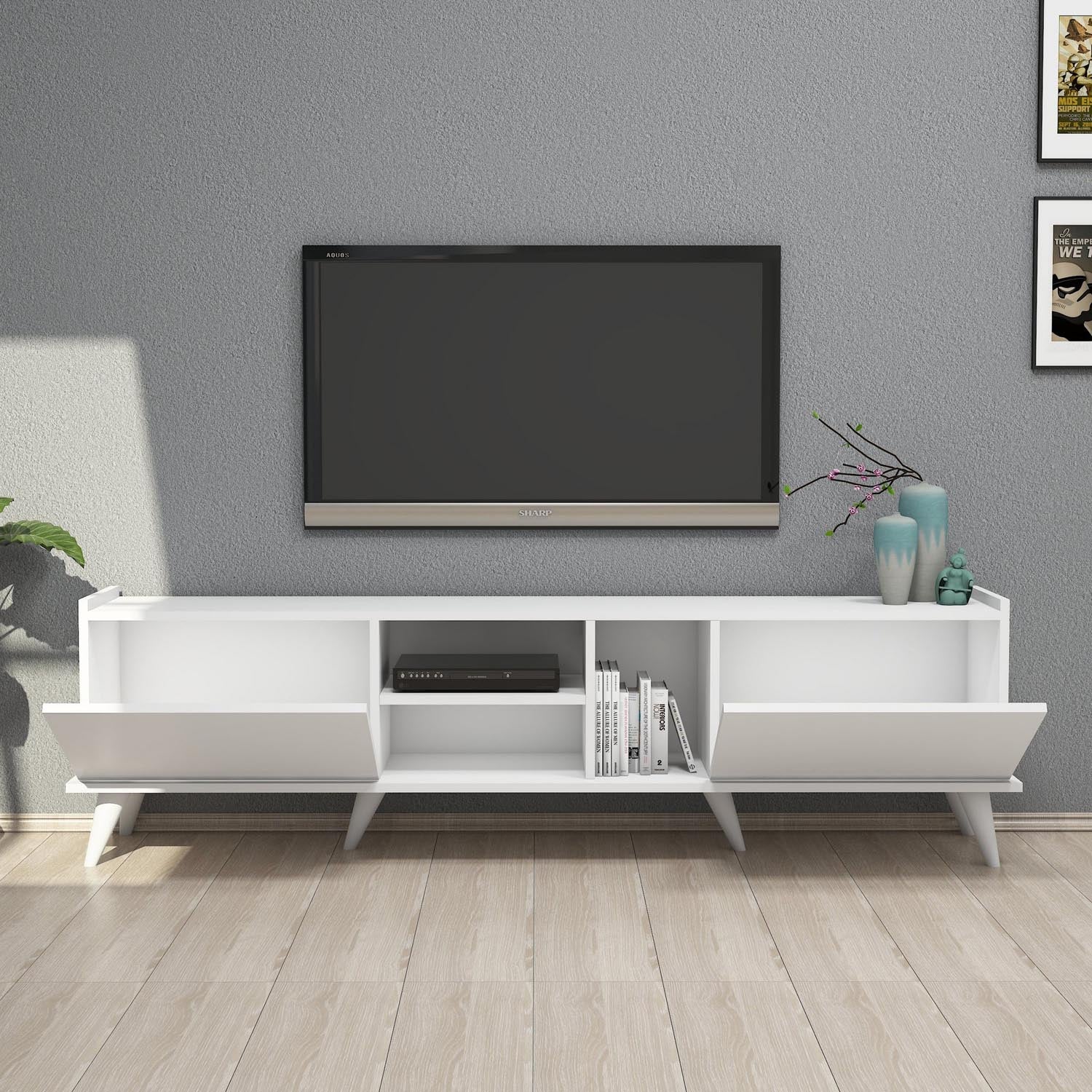 Elegante 1320 in Weiss präsentiert im Onlineshop von KAQTU Design AG. Sideboard ist von Hanah Home