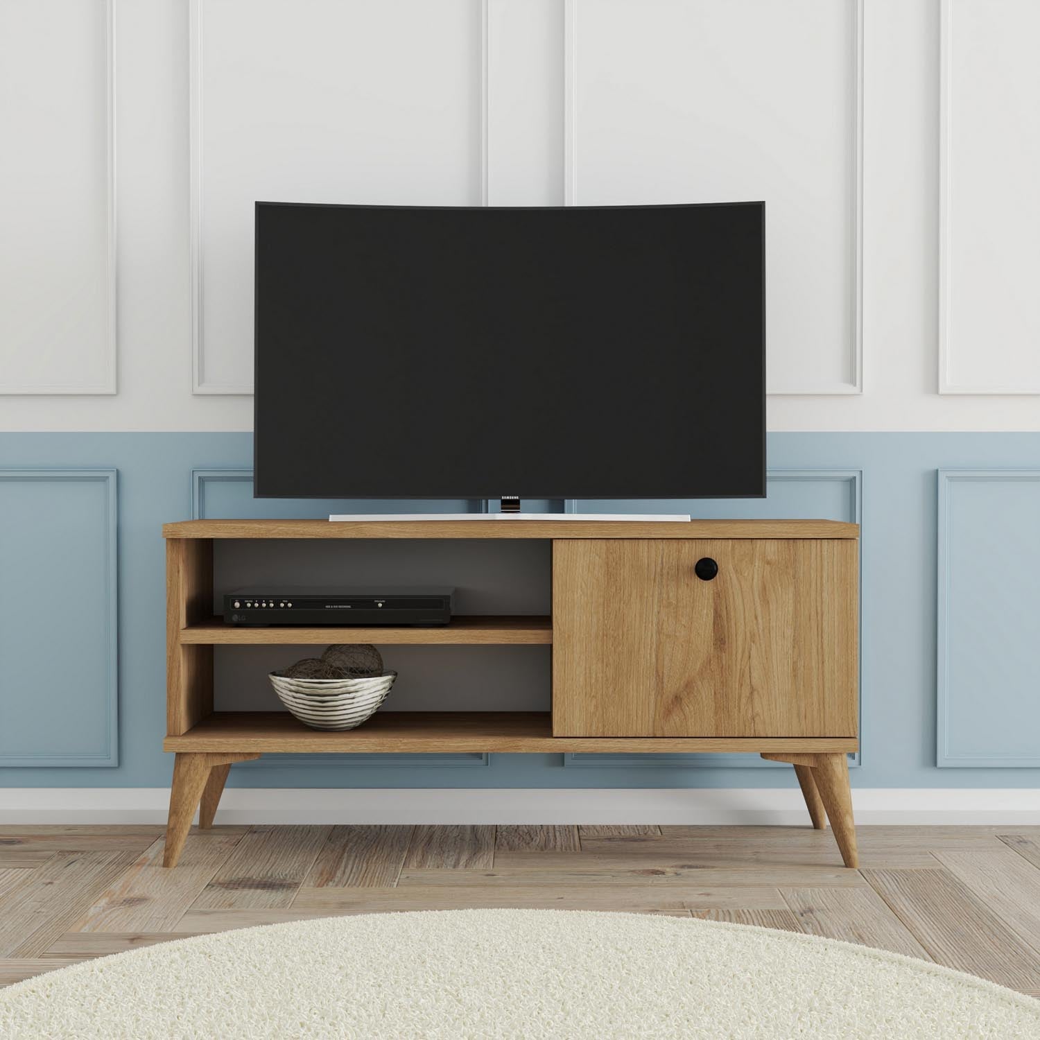 Retro 1552 in Eiche präsentiert im Onlineshop von KAQTU Design AG. Sideboard ist von Hanah Home