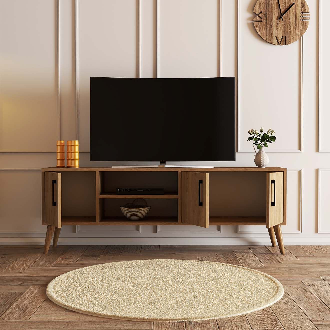 Exxen - 1586 in Eiche präsentiert im Onlineshop von KAQTU Design AG. Sideboard ist von Hanah Home