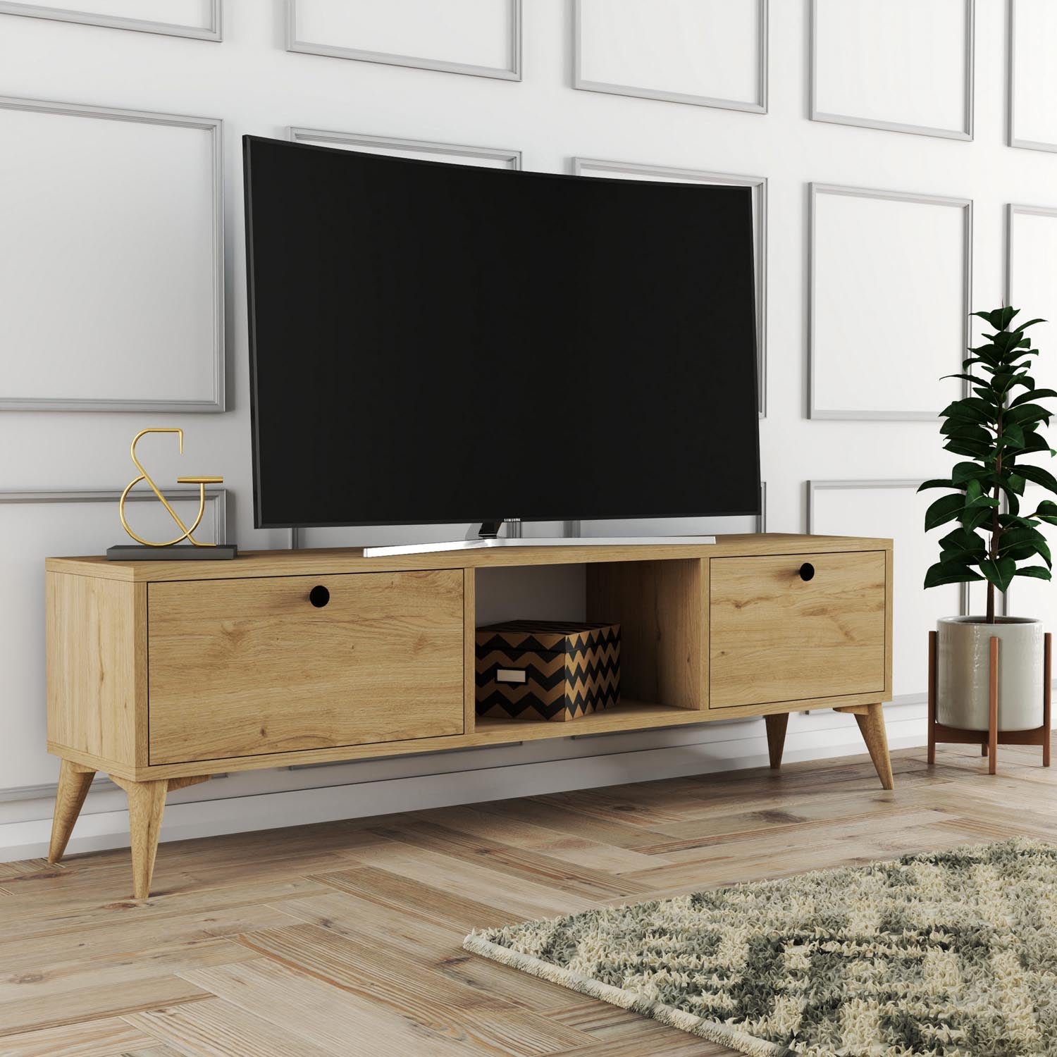Siena 1216 in Eiche präsentiert im Onlineshop von KAQTU Design AG. Sideboard ist von Hanah Home