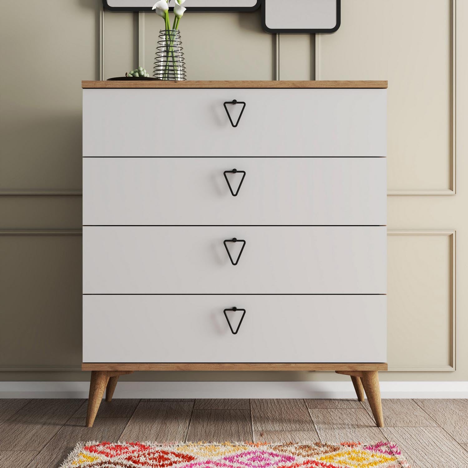 Versa-Ce 3616 in Eiche Weiss präsentiert im Onlineshop von KAQTU Design AG. Kommode ist von Hanah Home