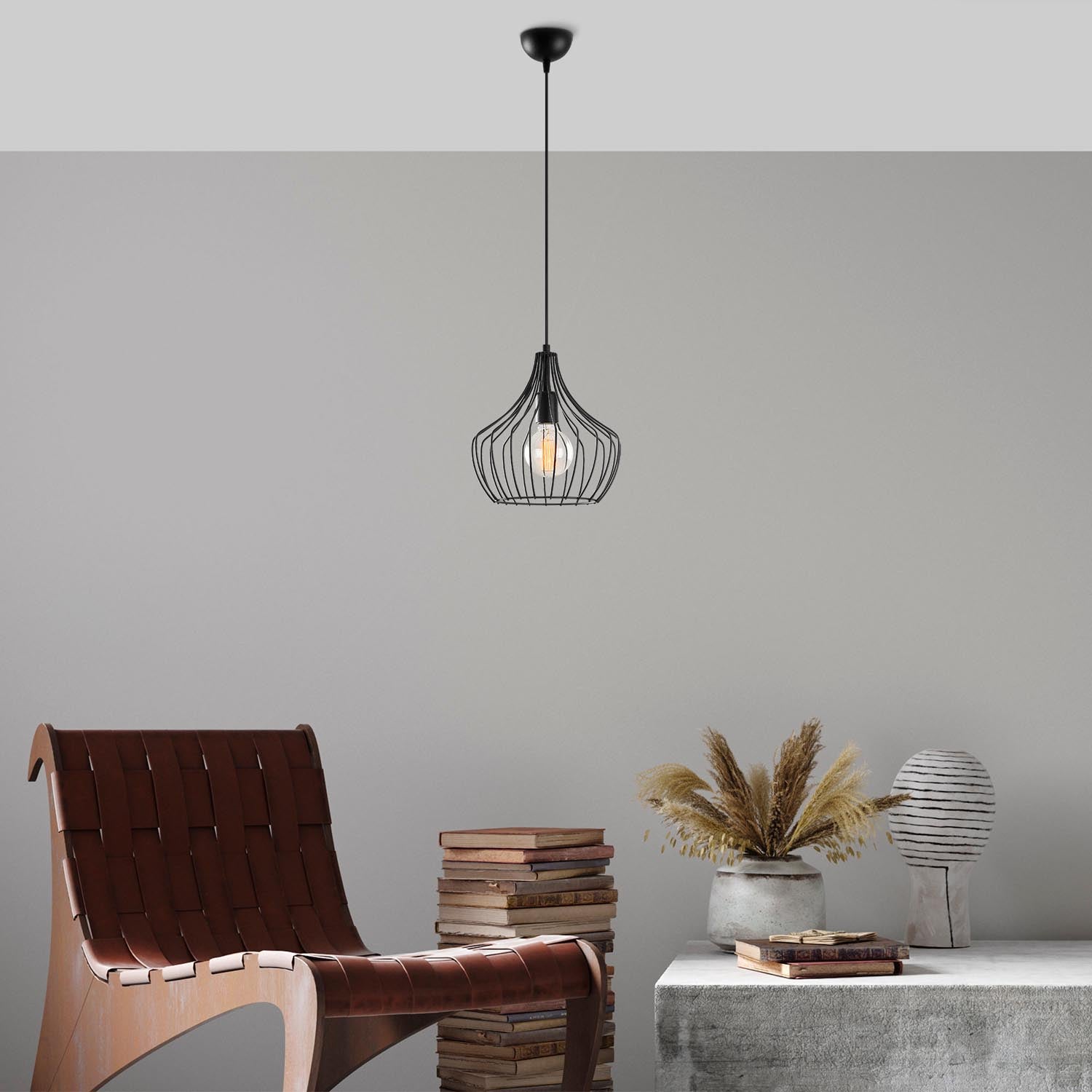 Mezopotamya - N-1277 in Schwarz präsentiert im Onlineshop von KAQTU Design AG. Pendelleuchte ist von Opviq