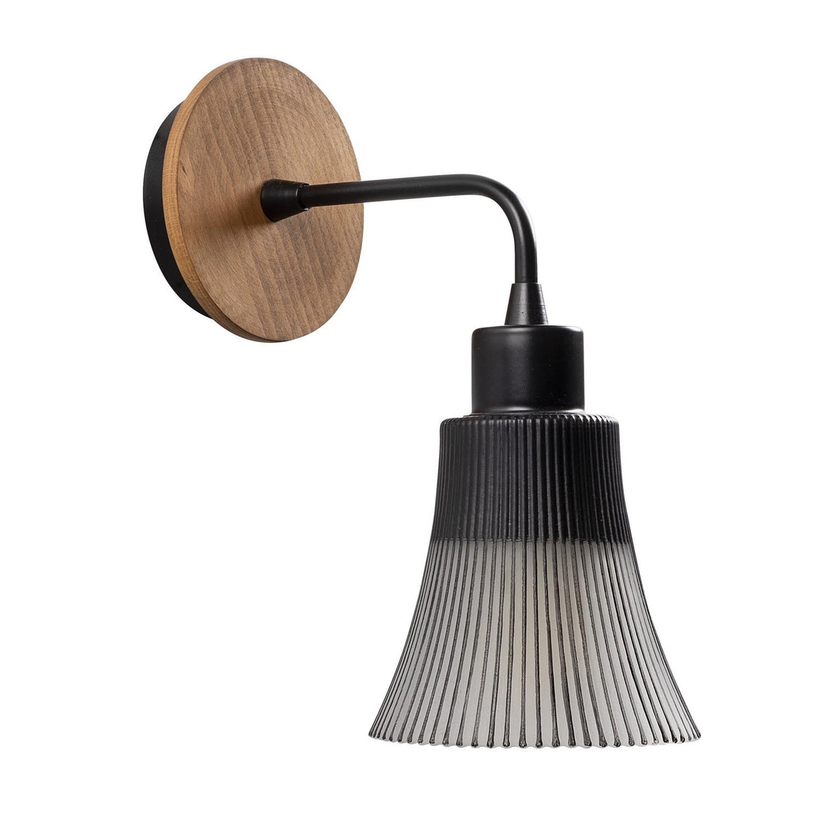 Foca Wandleuchte - Schwarz in Schwarz präsentiert im Onlineshop von KAQTU Design AG. Wandleuchte ist von Opviq