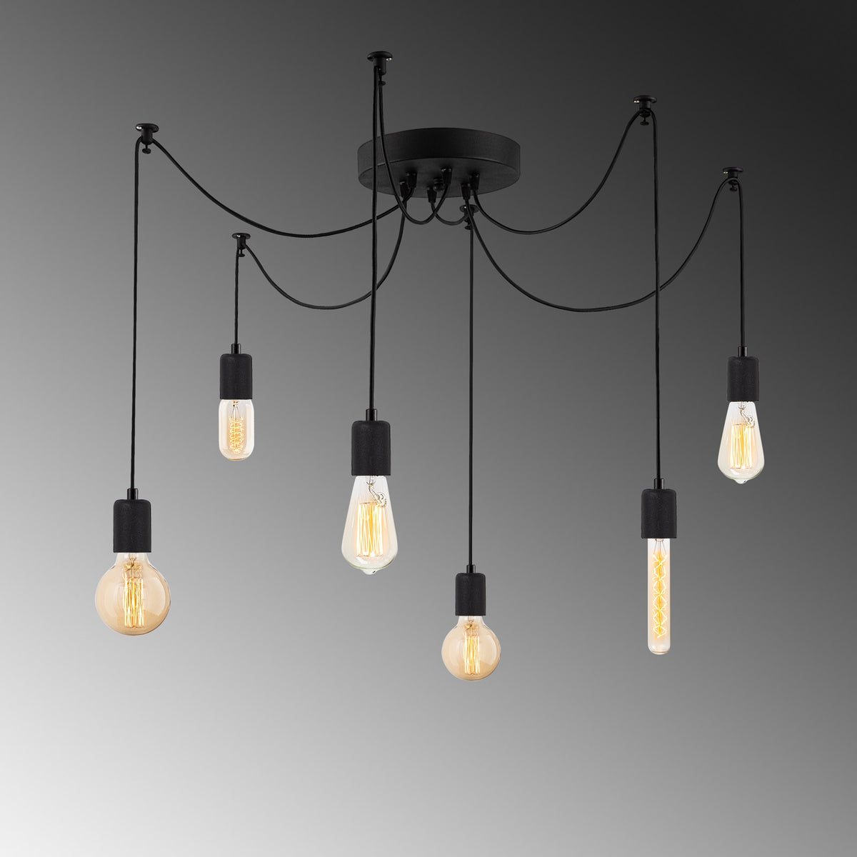 Kabluni Pendellampe - Schwarz in Schwarz präsentiert im Onlineshop von KAQTU Design AG. Pendelleuchte ist von Opviq