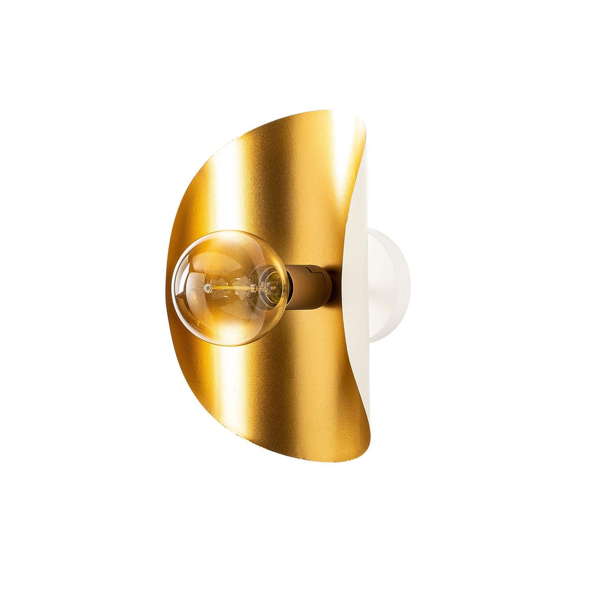 Sivani Wandleuchte - Weisses Gold in Weisses Gold präsentiert im Onlineshop von KAQTU Design AG. Wandleuchte ist von Opviq