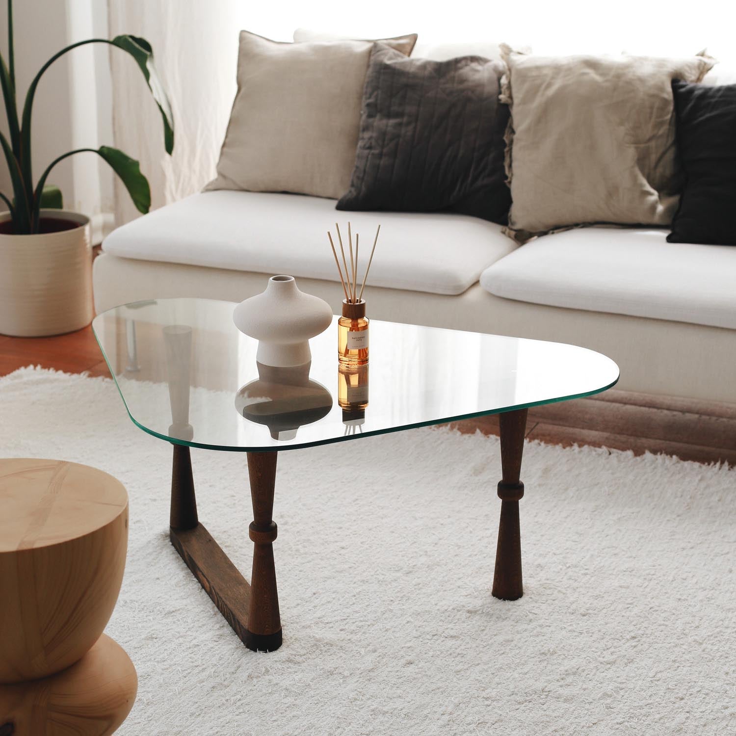 Cam Orta Sehpa S303 in Walnuss präsentiert im Onlineshop von KAQTU Design AG. Beistelltisch ist von Hanah Home