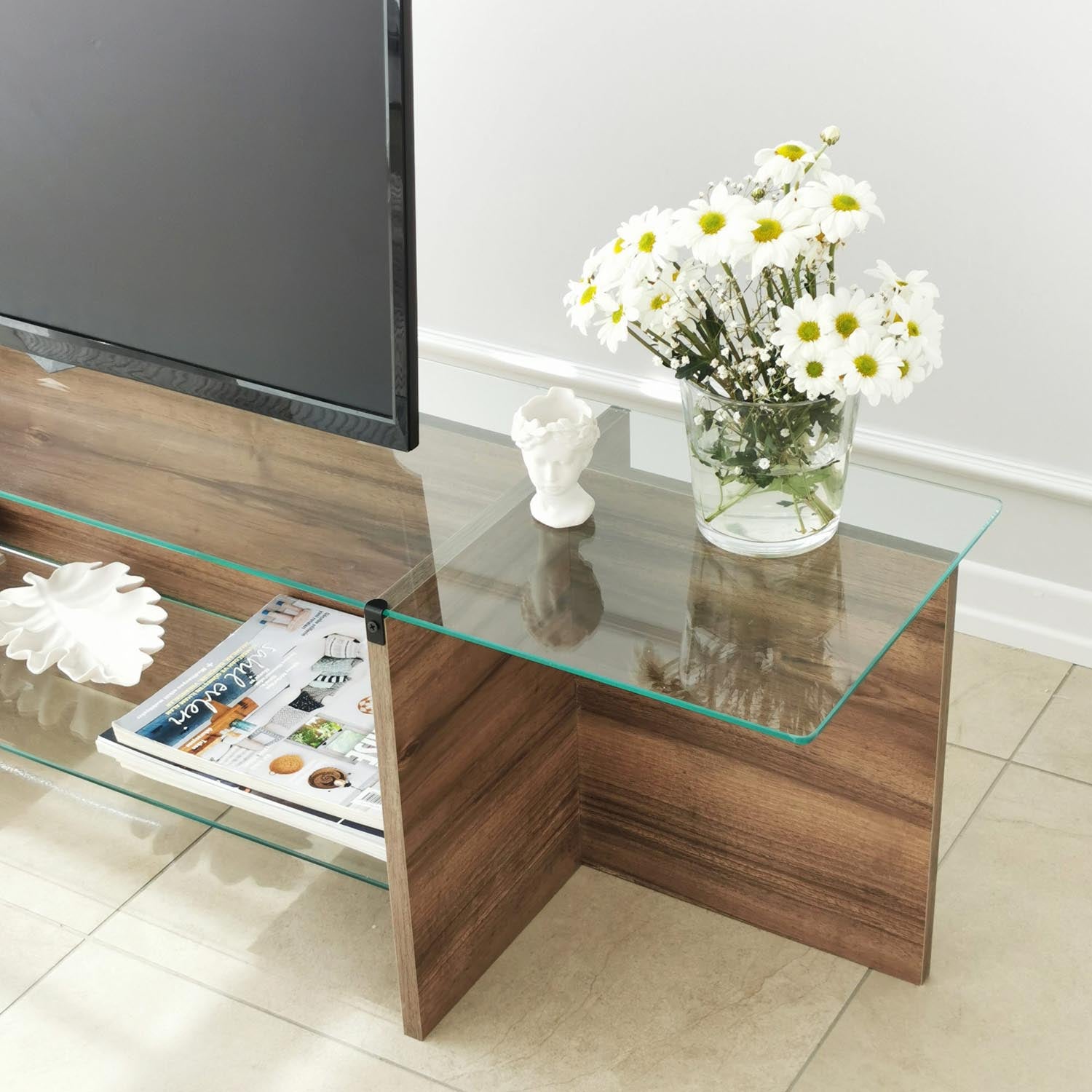 Escape TV - Walnut in Walnuss präsentiert im Onlineshop von KAQTU Design AG. Sideboard ist von Hanah Home