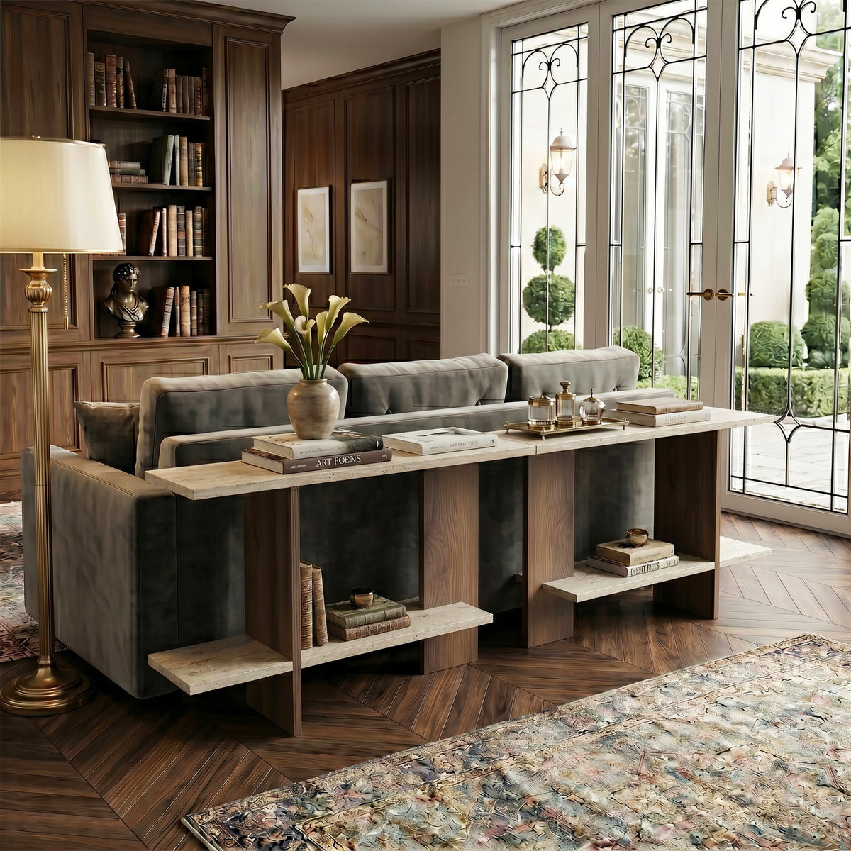 Beistelltisch mit rechteckiger Platte in Travertin-Optik und Nussbaum-Gestell, Melamin-Spanplatte, Masse 80 x 30 x 55 cm.