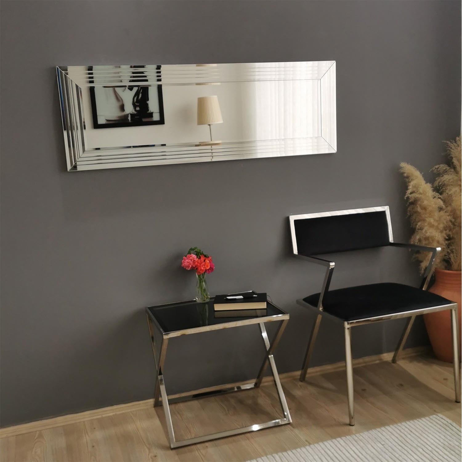 A301Y in Silber präsentiert im Onlineshop von KAQTU Design AG. Spiegel ist von Hanah Home