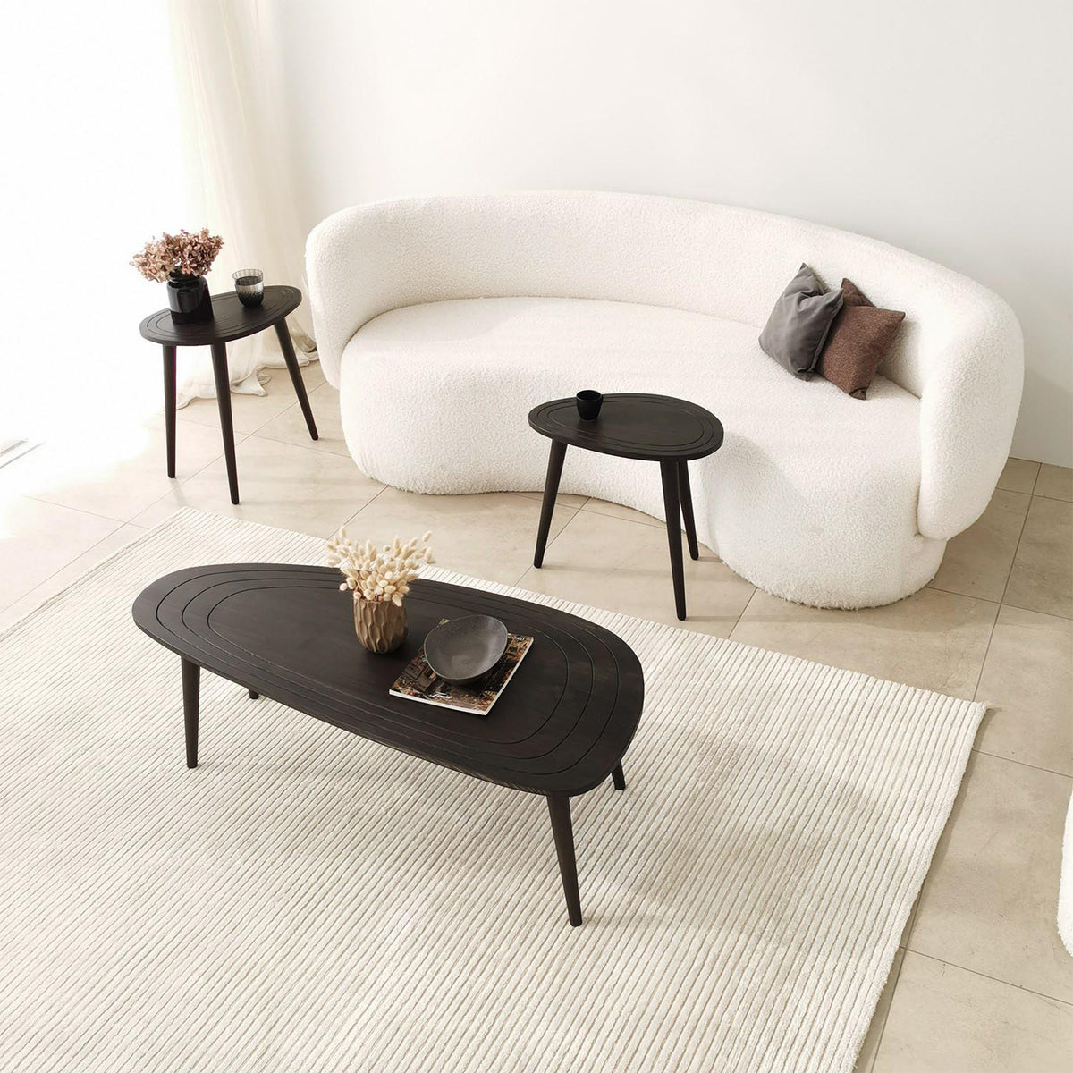 Sweet Sofatisch - Anthrazit in Anthrazit präsentiert im Onlineshop von KAQTU Design AG. Couchtisch ist von Hanah Home
