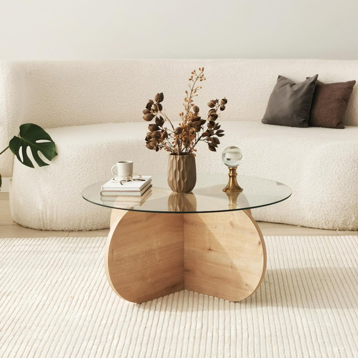 Bubble Sofatisch - Saphir- Eiche in Saphir- Eiche präsentiert im Onlineshop von KAQTU Design AG. Couchtisch ist von Hanah Home