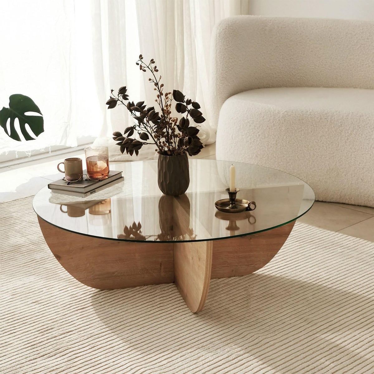Lily Sofatisch - Saphir- Eiche in Saphir- Eiche präsentiert im Onlineshop von KAQTU Design AG. Couchtisch ist von Hanah Home