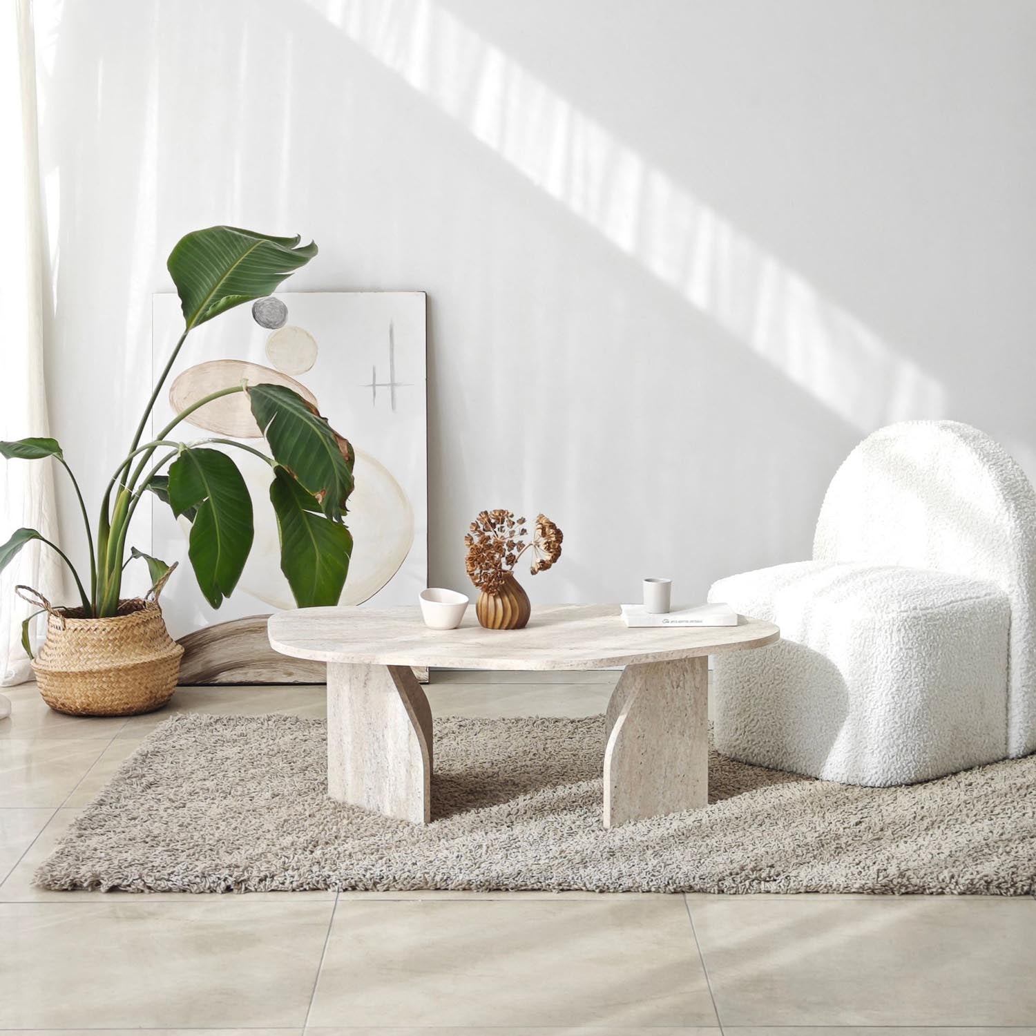 Rock - Travertine in Travertin präsentiert im Onlineshop von KAQTU Design AG. Beistelltisch ist von Hanah Home