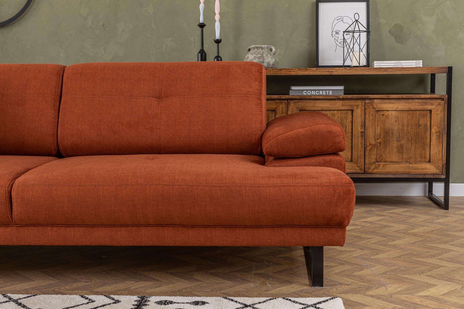 Mustang - Orange in Orange präsentiert im Onlineshop von KAQTU Design AG. Bettsofa ist von Atelier Del Sofa