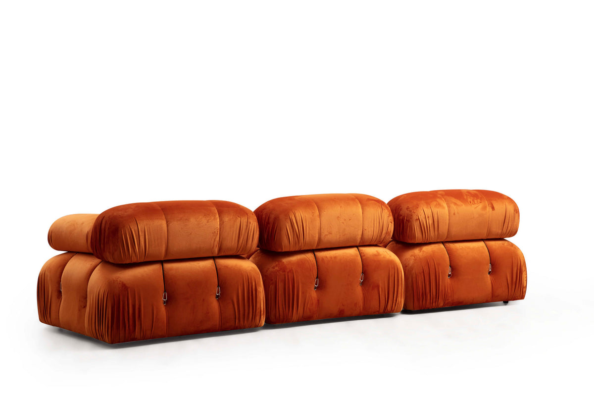 Bubble Corner ( L1 Ecksofa - Orange in Orange präsentiert im Onlineshop von KAQTU Design AG. L-Sofa rechts ist von Atelier Del Sofa