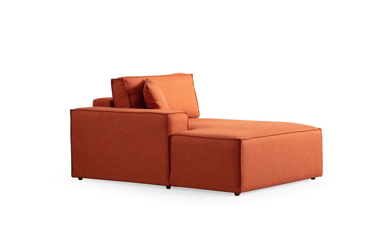 Pırlo Corner Left Bettsofa - Orange in Orange präsentiert im Onlineshop von KAQTU Design AG. Bettsofa links ist von Atelier Del Sofa