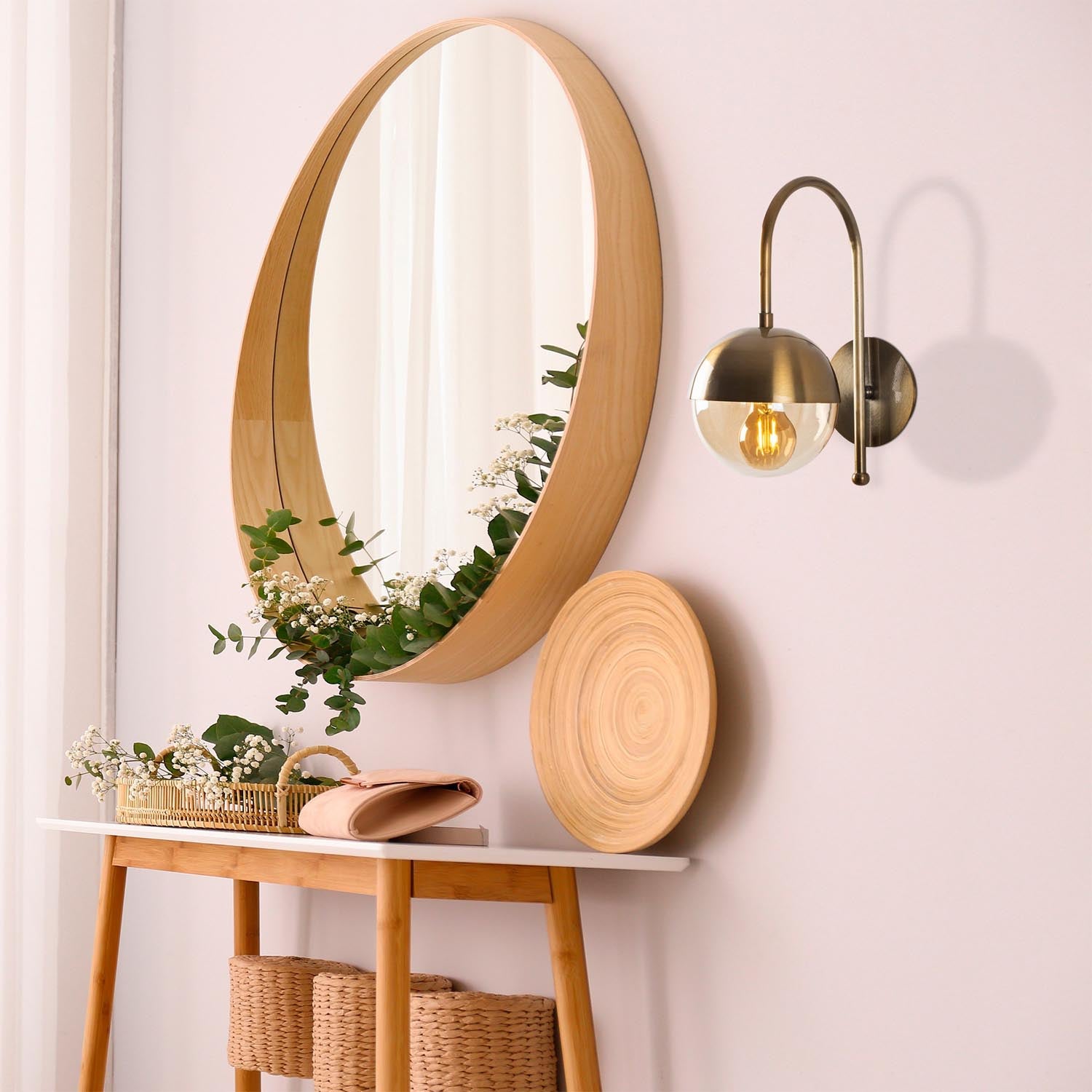 Karsor - 3301 in Vintage präsentiert im Onlineshop von KAQTU Design AG. Wandleuchte ist von Opviq