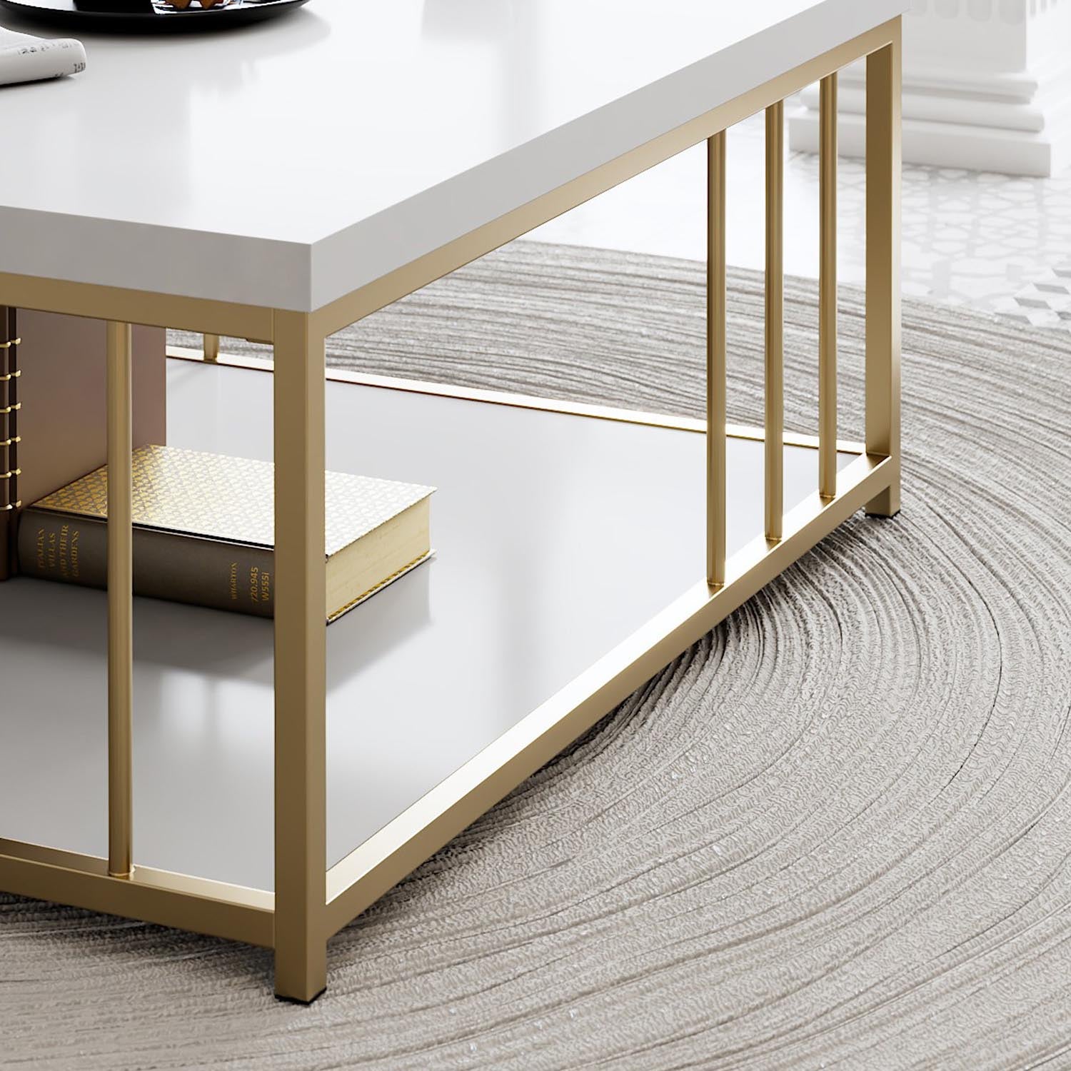 Zenn - White, Gold in Weisses Gold präsentiert im Onlineshop von KAQTU Design AG. Beistelltisch ist von Hanah Home
