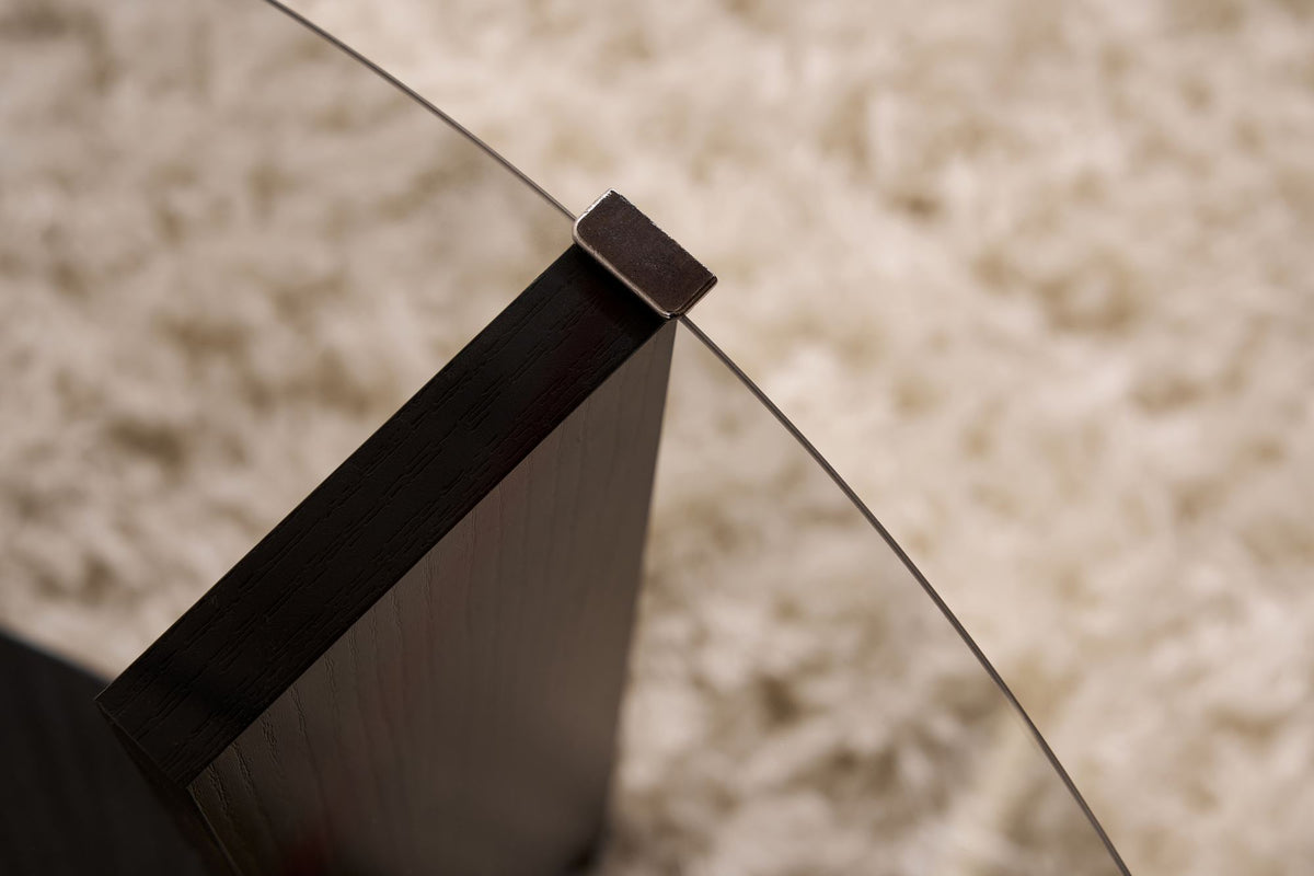 Clara Sofatisch - Holz Schwarz Rauch in Holz Schwarz Rauch präsentiert im Onlineshop von KAQTU Design AG. Couchtisch ist von Nordure