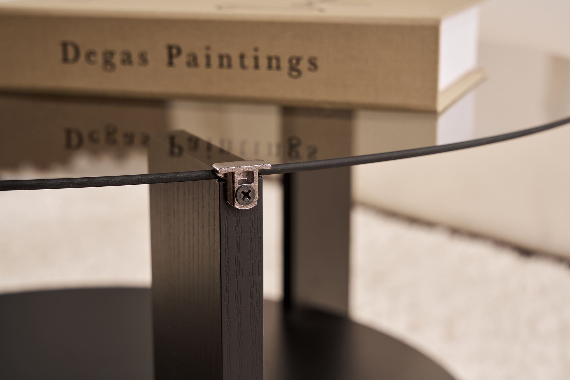 Clara - Wood Black, Fume in Holz Schwarz Rauch präsentiert im Onlineshop von KAQTU Design AG. Beistelltisch ist von Nordure