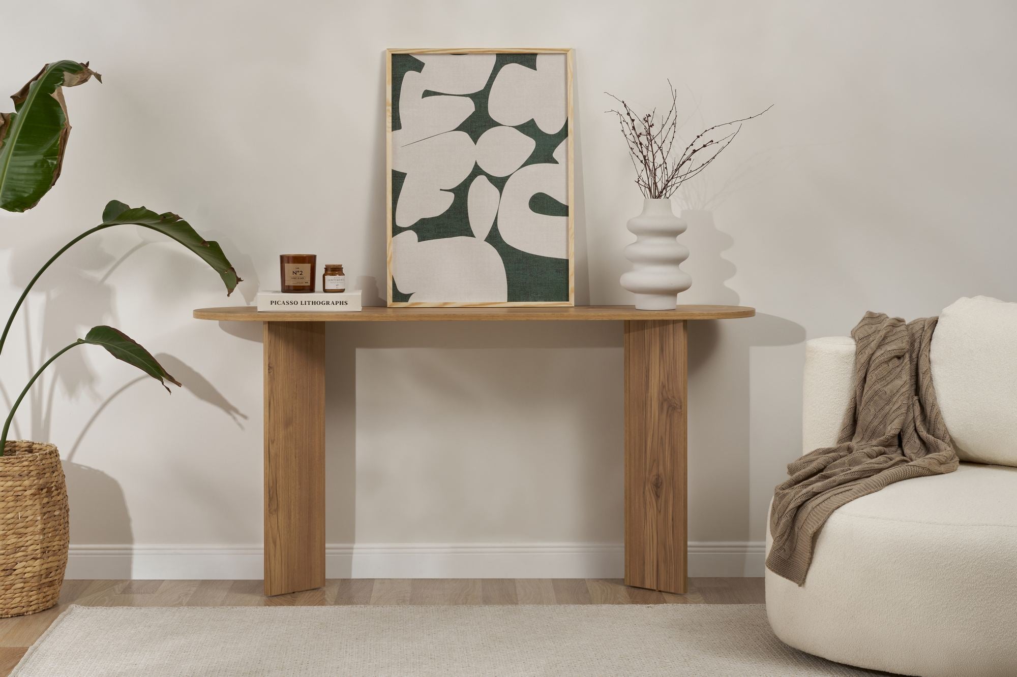 Sira - VNT Oak in Eiche präsentiert im Onlineshop von KAQTU Design AG. Sideboard ist von Nordure