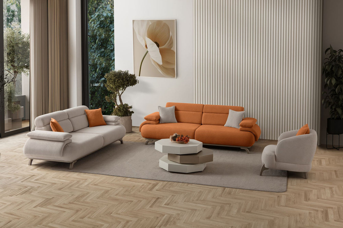 Ziegelrotes 3-Sitzer-Sofa mit Polyesterbezug in Tuna-Struktur, Holzbeinen und abnehmbarem Rückenkissen, zwei Zierkissen auf der Sitzfläche