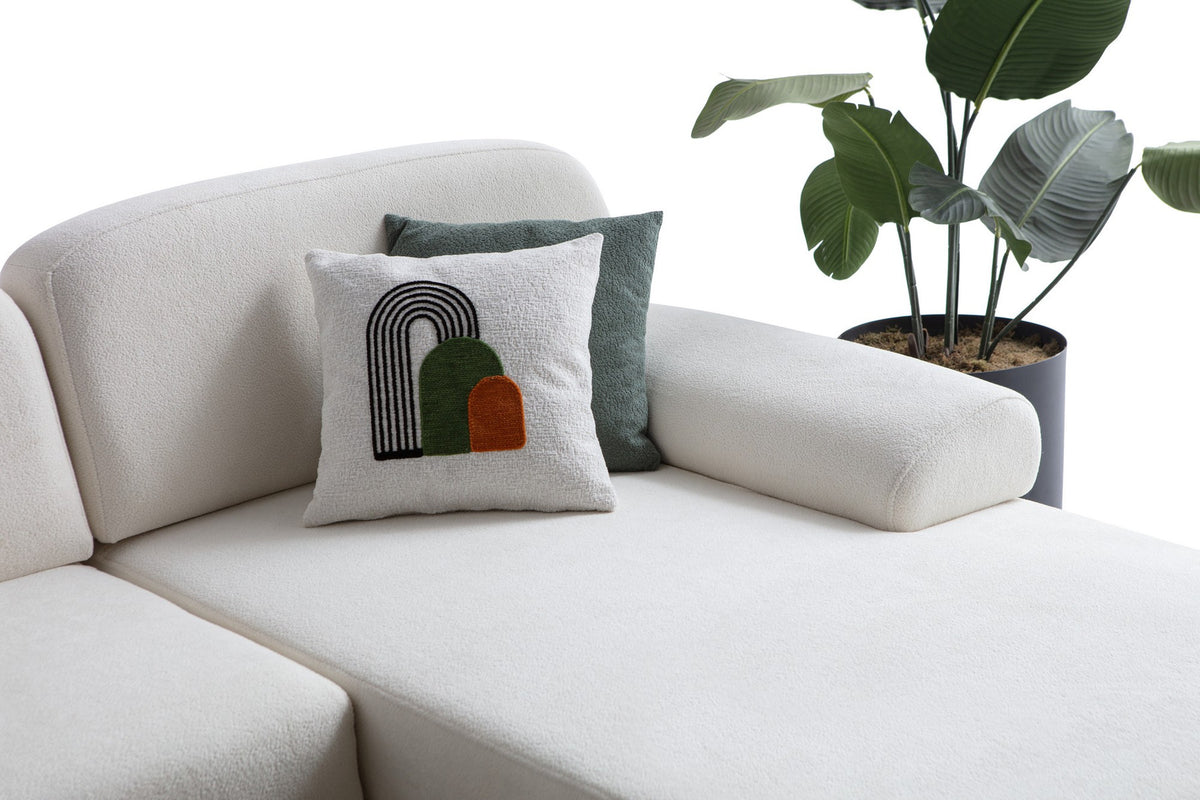 Weisses Eck-Schlafsofa Aries mit Coco-Boucle-Stoff, Holzbeinen und verstellbarer Rückenlehne, rechte Ausführung, Hanah Home.
