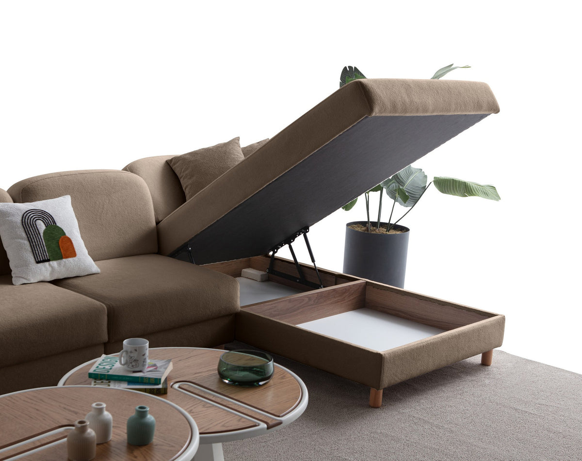 Braunes Eck-Schlafsofa Aries Relax Joker mit Coco-Boucle-Stoff, Holzbeinen und Aufbewahrungsbox, rechte Ausführung, von Hanah Home.