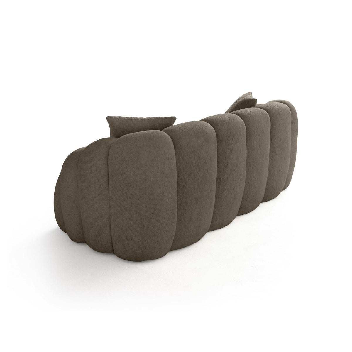 Braunes 2-Sitzer Sofa Octavio mit Polyesterbezug, Holzgestell, Kunststoffbeinen, abnehmbarem Rückenkissen und zwei Zierkissen.
