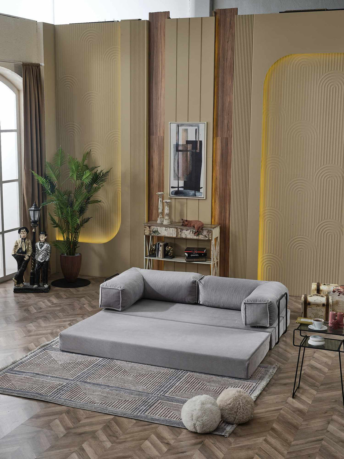 Silbernes 2-Sitzer Schlafsofa Kanepe 160 von Hanah Home aus Polyester und Leinen, mit Eisenstützstreben und rutschfester Sohle.