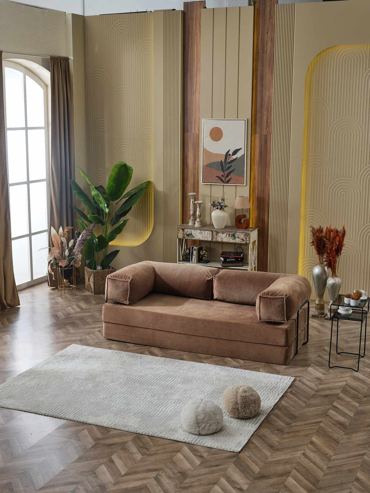 Zweisitzer-Schlafsofa Kanepe 180 in Nerz mit Bezug aus Polyester und Leinen, Eisengestell und rutschfester Sohle in Wohnraumumgebung.