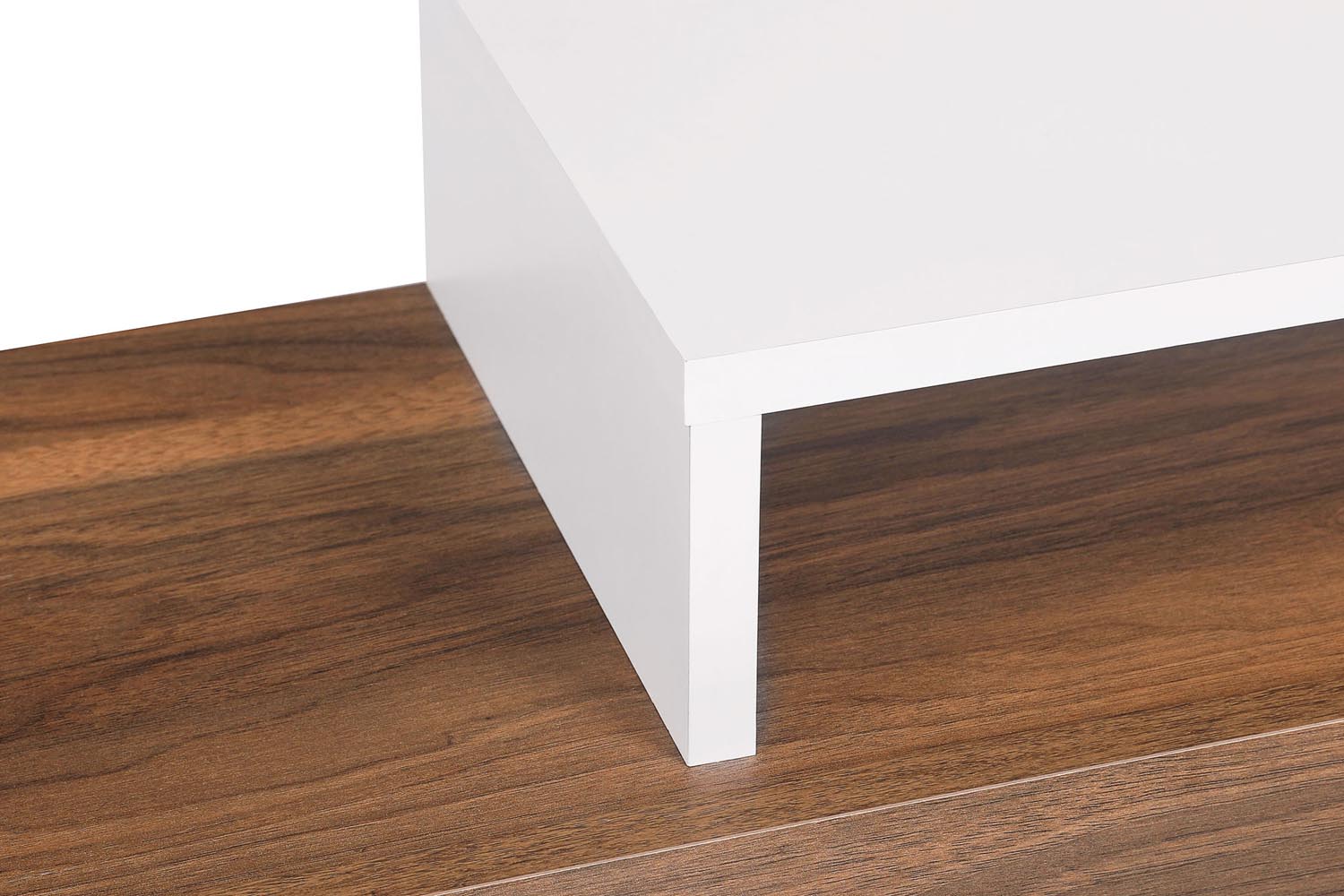 Nirvana - Teak, White in Weiss
 Teak präsentiert im Onlineshop von KAQTU Design AG. TV-Möbel ist von Hanah Home