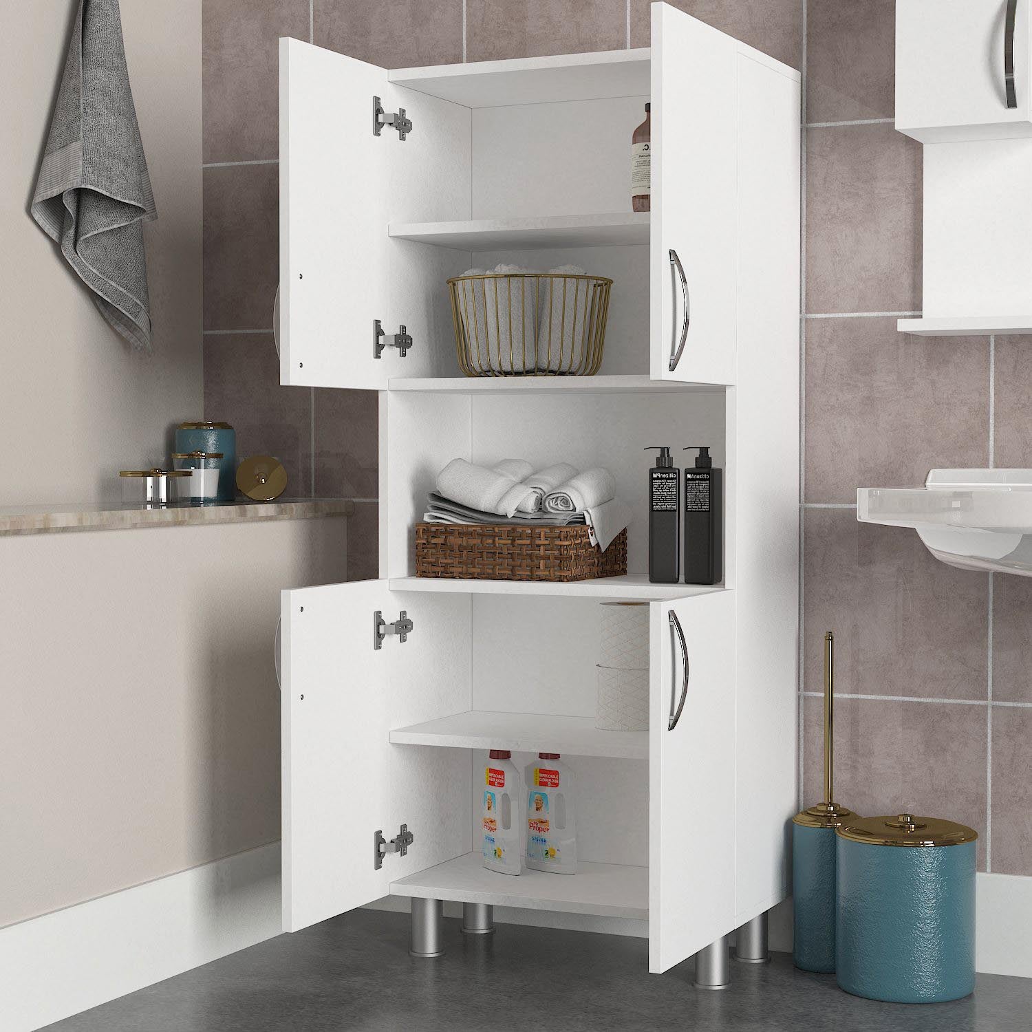 Entdecken Sie die elegante William Kommode in Weiß von Hanah Home – der perfekte Badezimmerschrank für stilvolle Organisation und zeitloses Design.