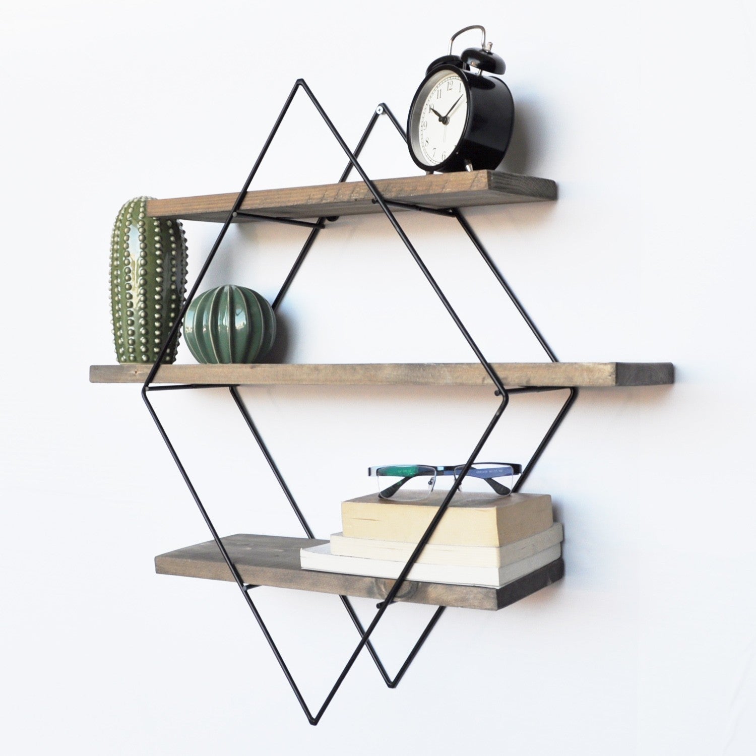 Wr007 in Walnuss Schwarz präsentiert im Onlineshop von KAQTU Design AG. Wandregal ist von Hanah Home