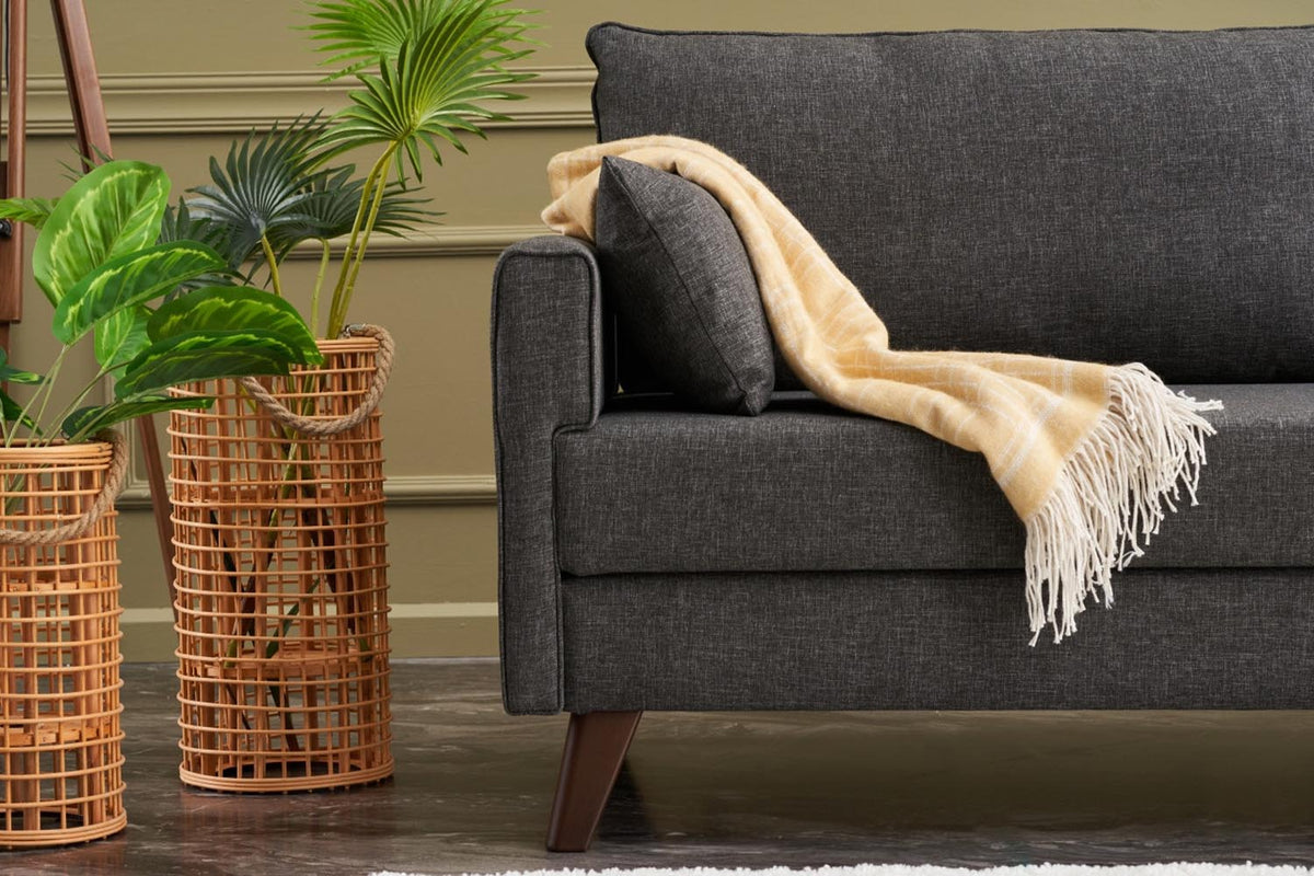 Bella Sofa Bed Bettsofa - Anthrazit in Anthrazit präsentiert im Onlineshop von KAQTU Design AG. Bettsofa ist von Atelier Del Sofa