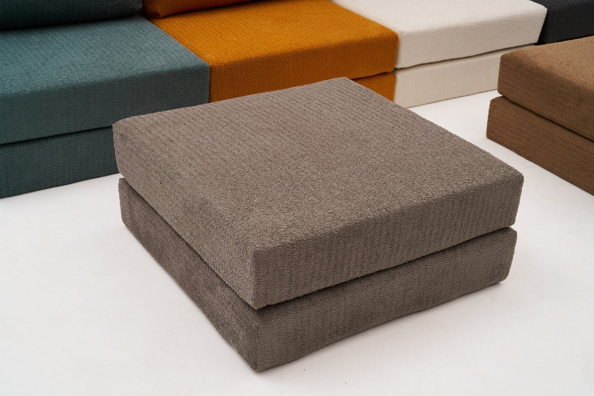 Grauer Pouf Comfort aus 100% Chenille-Stoff, quadratische Form, 95x95x43 cm, mit Weichschaum-Sitzfläche von Atelier Del Sofa.