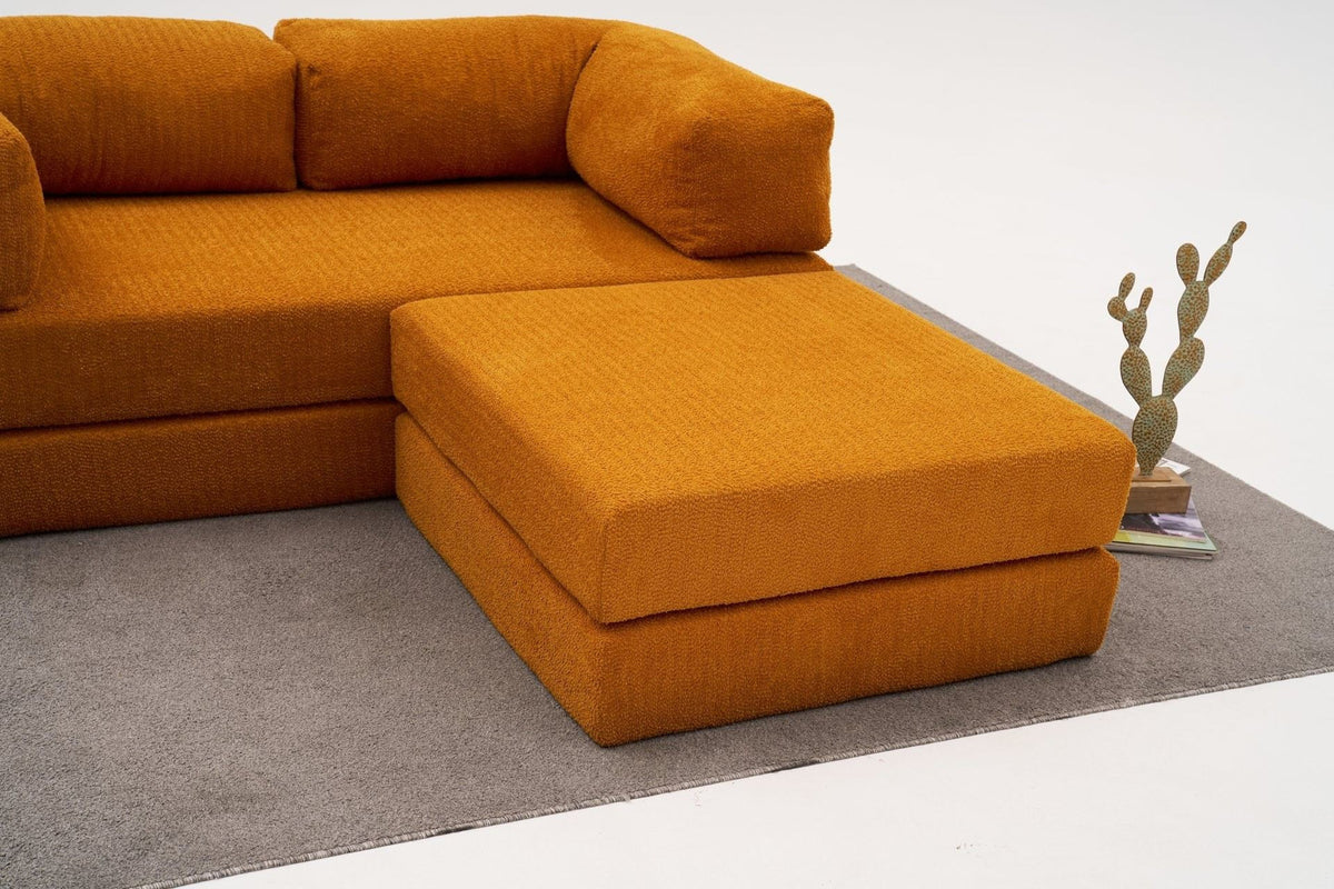 Comfort Mini-Ecksofa von Atelier Del Sofa in Orange, Ecksofa mit Chenille-Bezug, kompakte Form, Sitzfläche und Rückenlehne sichtbar