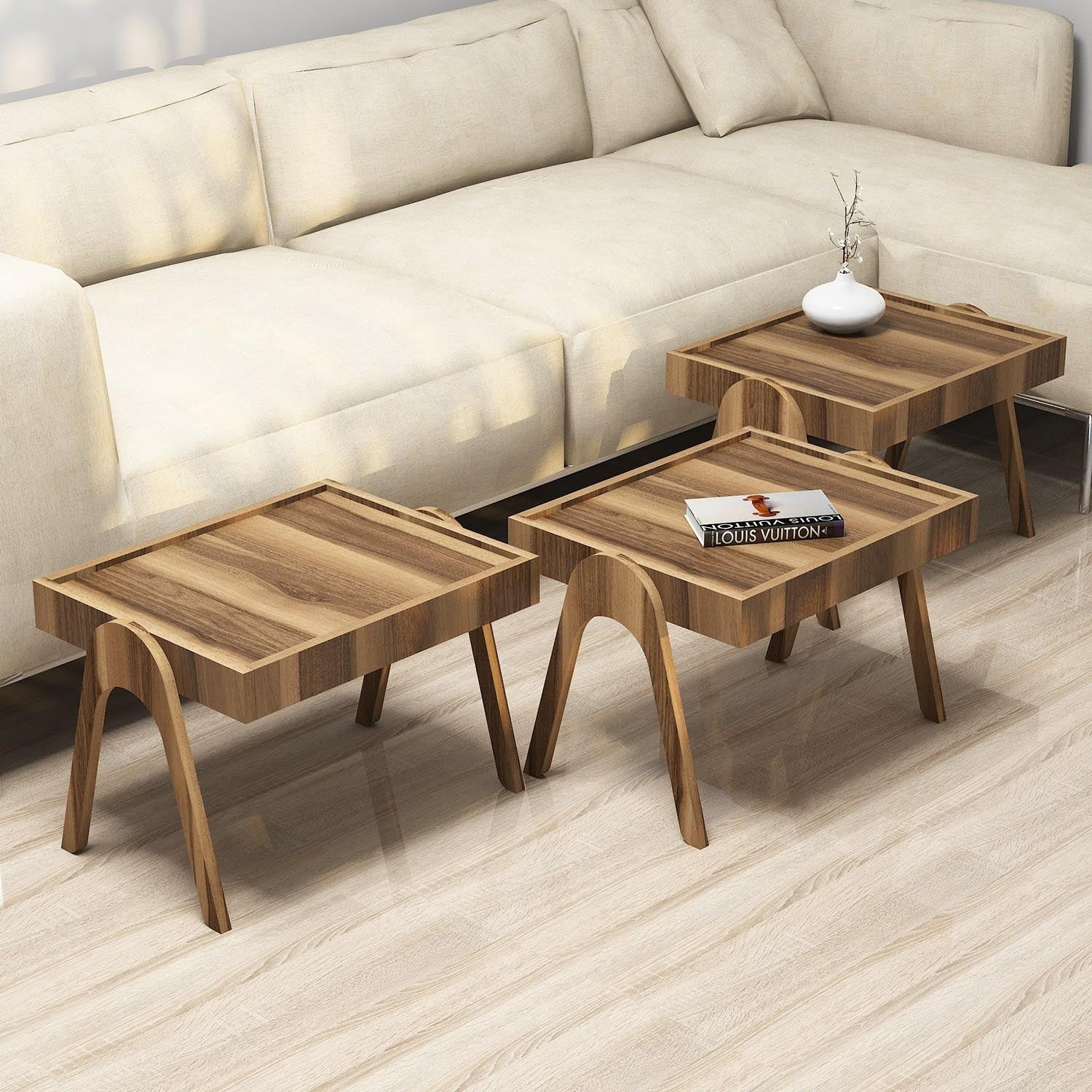 Roma - Walnut in Walnuss präsentiert im Onlineshop von KAQTU Design AG. Beistelltisch ist von Hanah Home