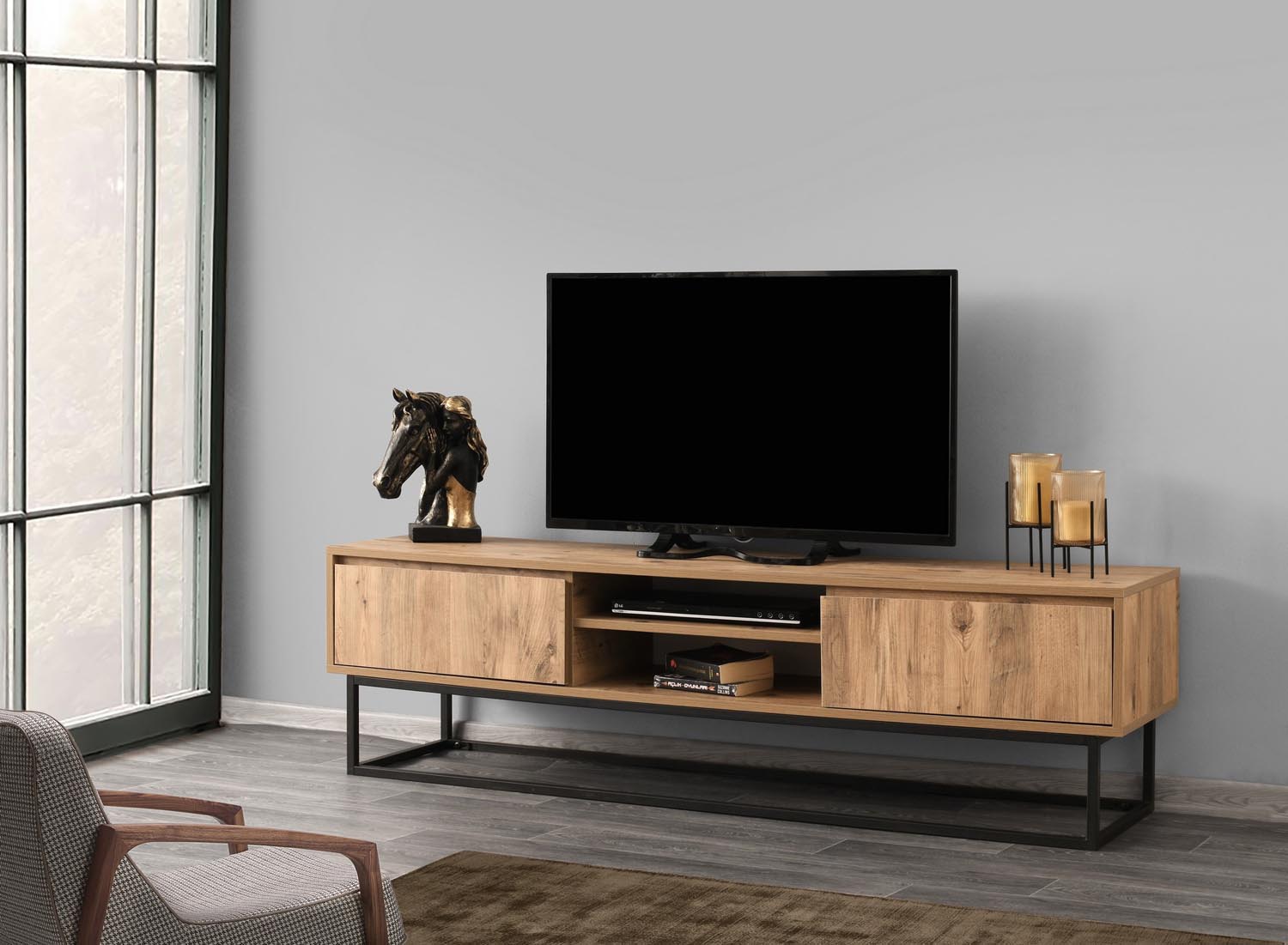 Belinda 180 in Schwarzkiefer präsentiert im Onlineshop von KAQTU Design AG. Sideboard ist von Hanah Home