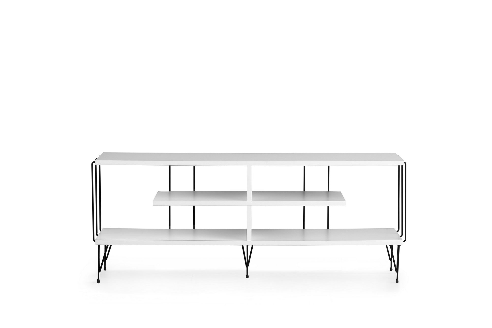 Eze - White in Weiss präsentiert im Onlineshop von KAQTU Design AG. Sideboard ist von Hanah Home