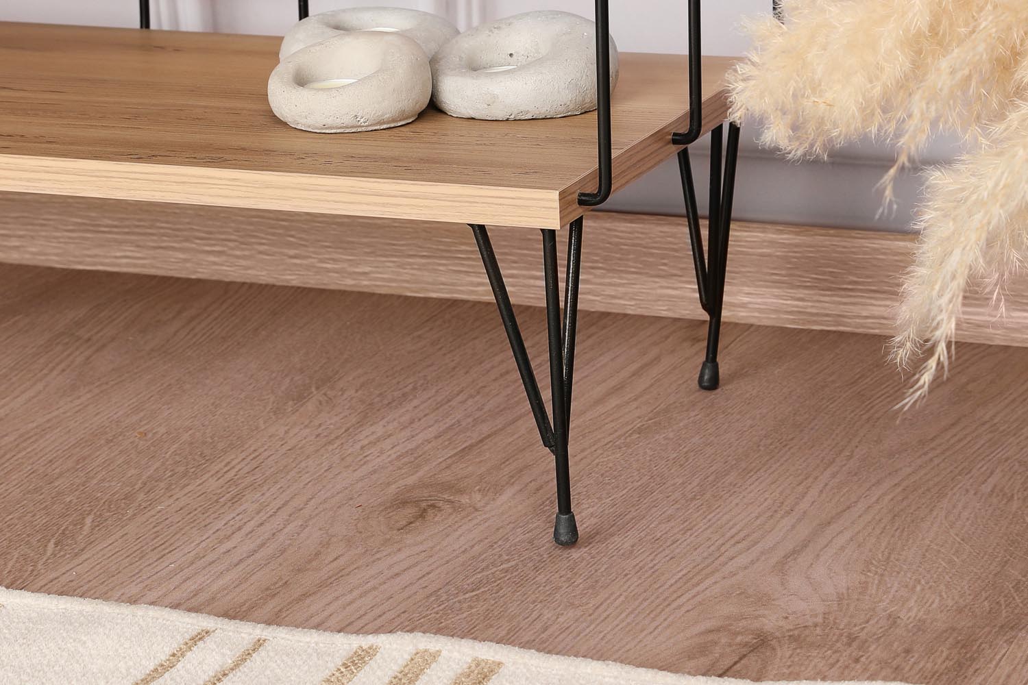 Eze - Oak in Eiche präsentiert im Onlineshop von KAQTU Design AG. Sideboard ist von Hanah Home