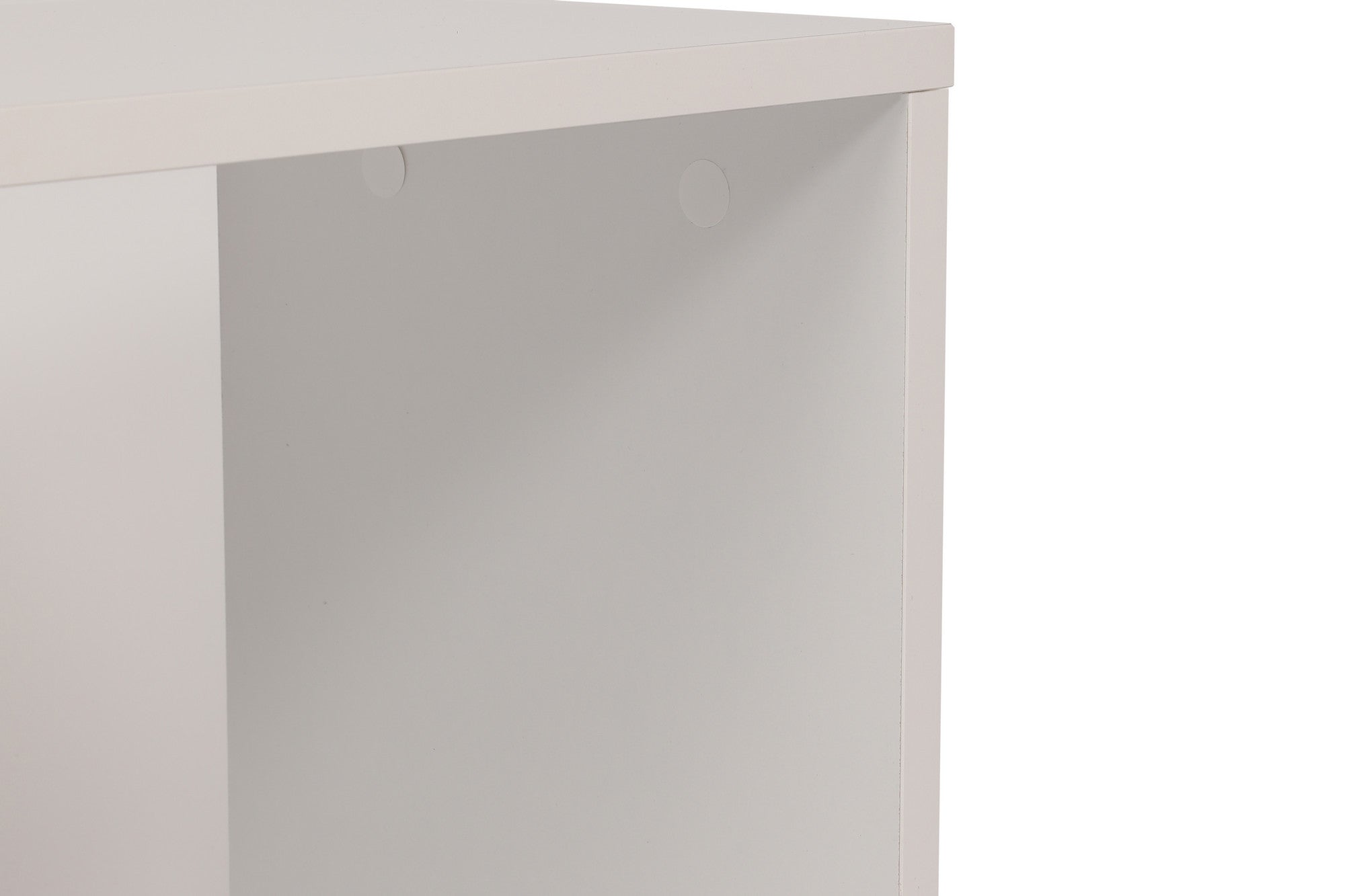 Zigzag - White in Weiss präsentiert im Onlineshop von KAQTU Design AG. Sideboard ist von Hanah Home