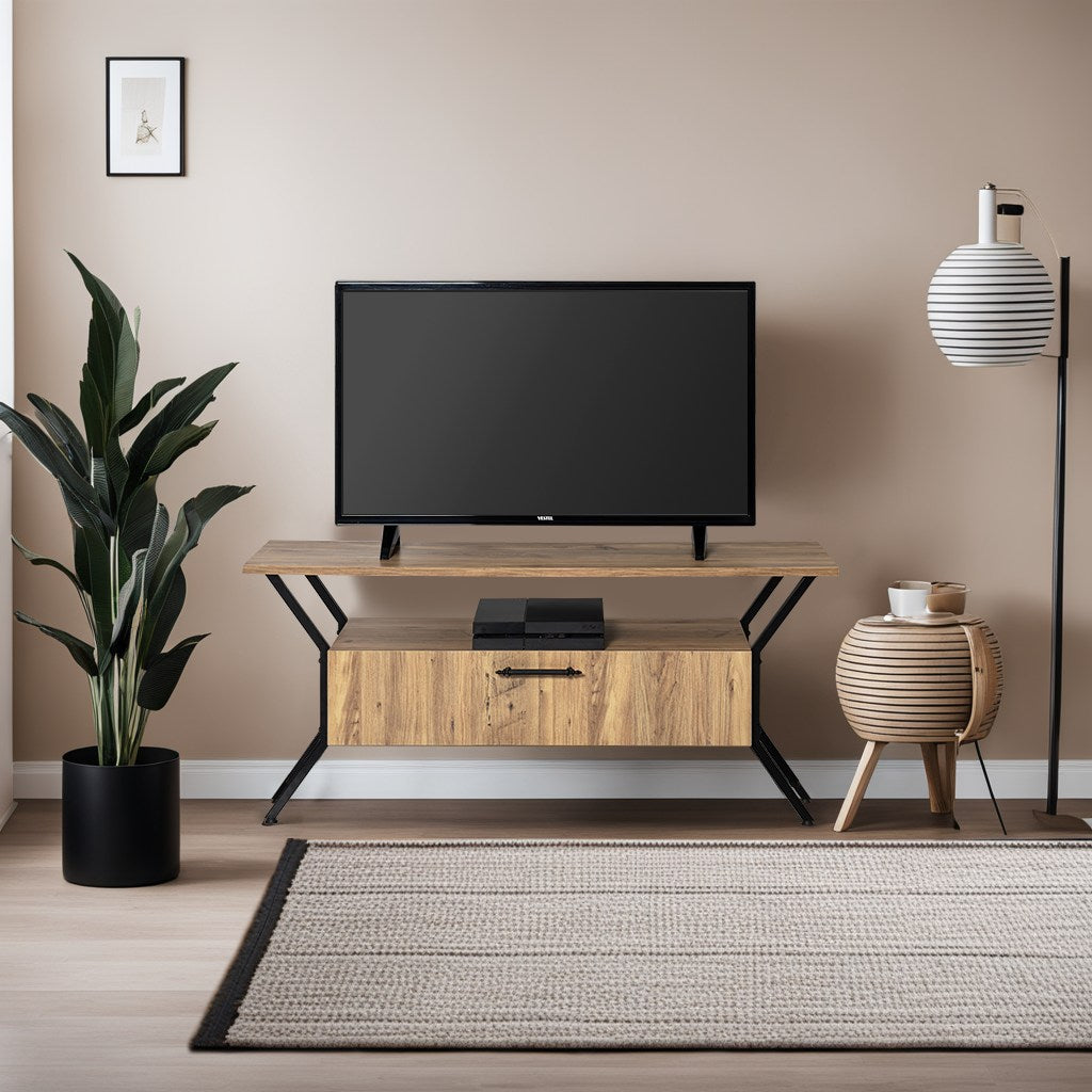 Tarz - Walnut in Walnuss Schwarz präsentiert im Onlineshop von KAQTU Design AG. Sideboard ist von Hanah Home