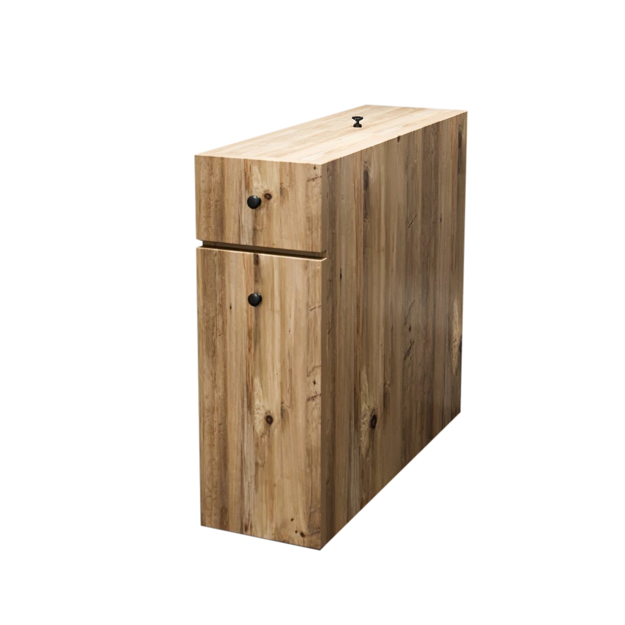 Calencia - Oak in Eiche präsentiert im Onlineshop von KAQTU Design AG. Kommode ist von Hanah Home