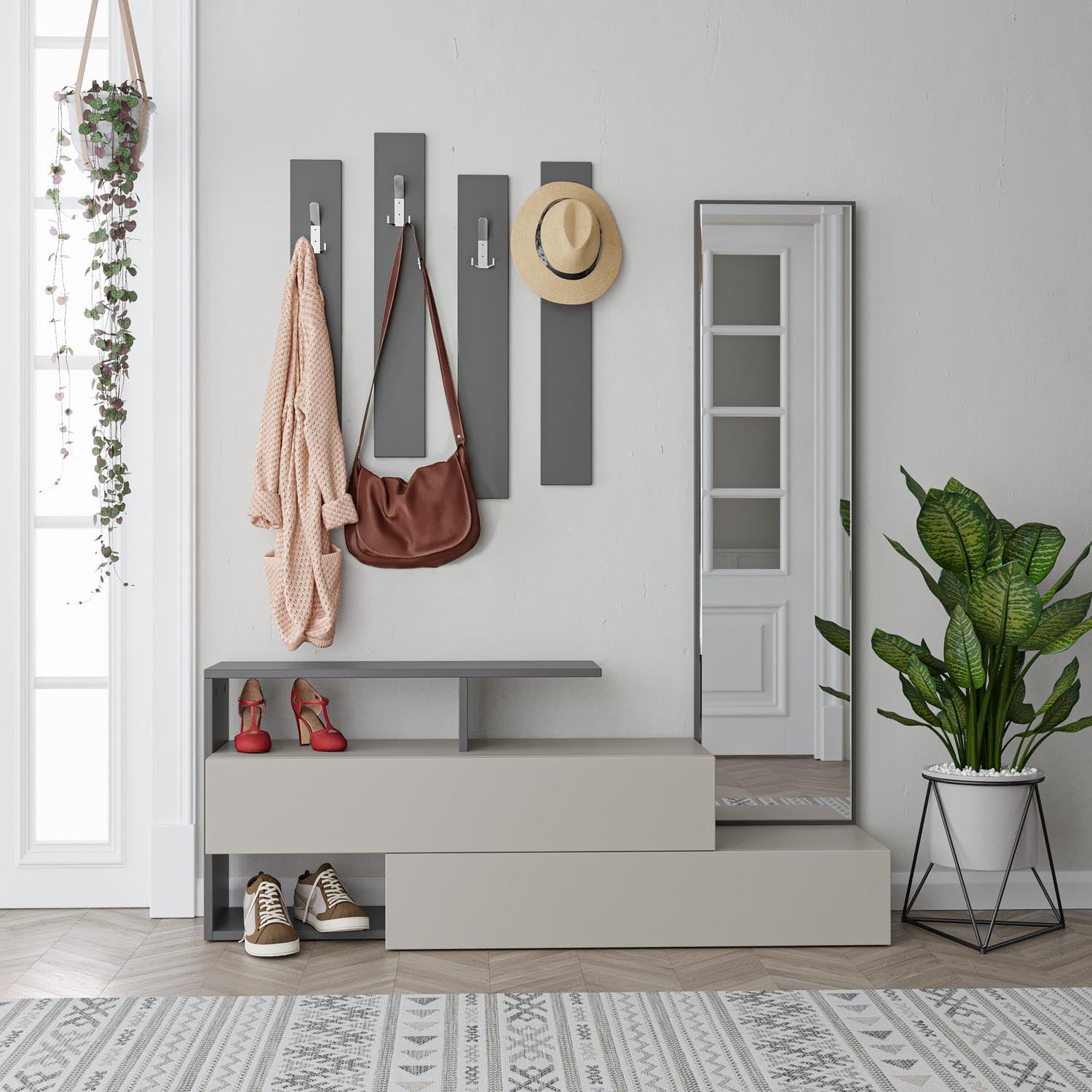 Ramda - Light Mocha, Anthracite in Licht Mocha Anthrazit präsentiert im Onlineshop von KAQTU Design AG. Garderobe ist von Hanah Home