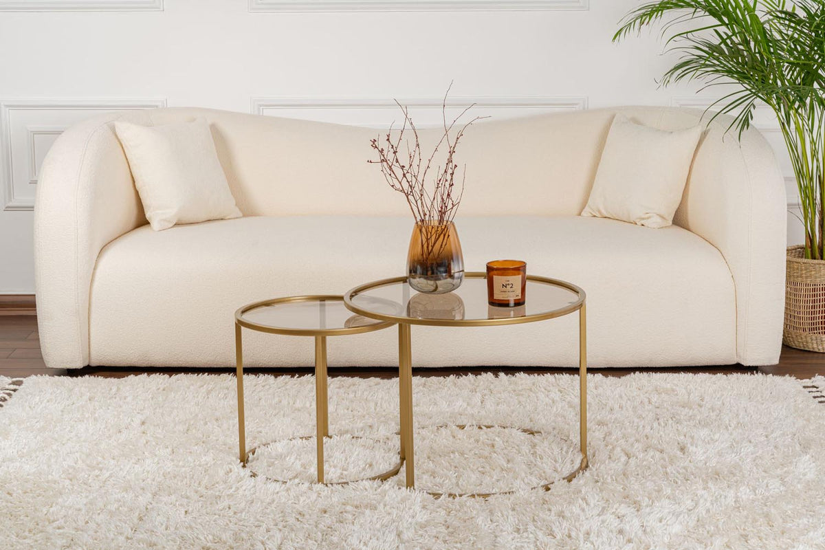 Aurum Sofatisch - Gold
 Bronze in Gold
 Bronze präsentiert im Onlineshop von KAQTU Design AG. Couchtisch ist von Nordure