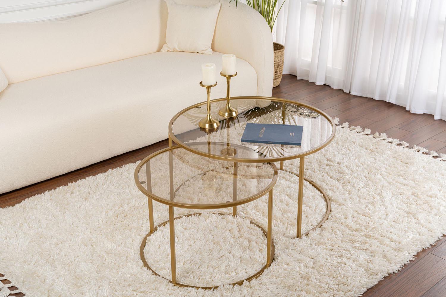Aurum - 80, 60 - Gold, Bronze in Gold
 Bronze präsentiert im Onlineshop von KAQTU Design AG. Beistelltisch ist von Nordure